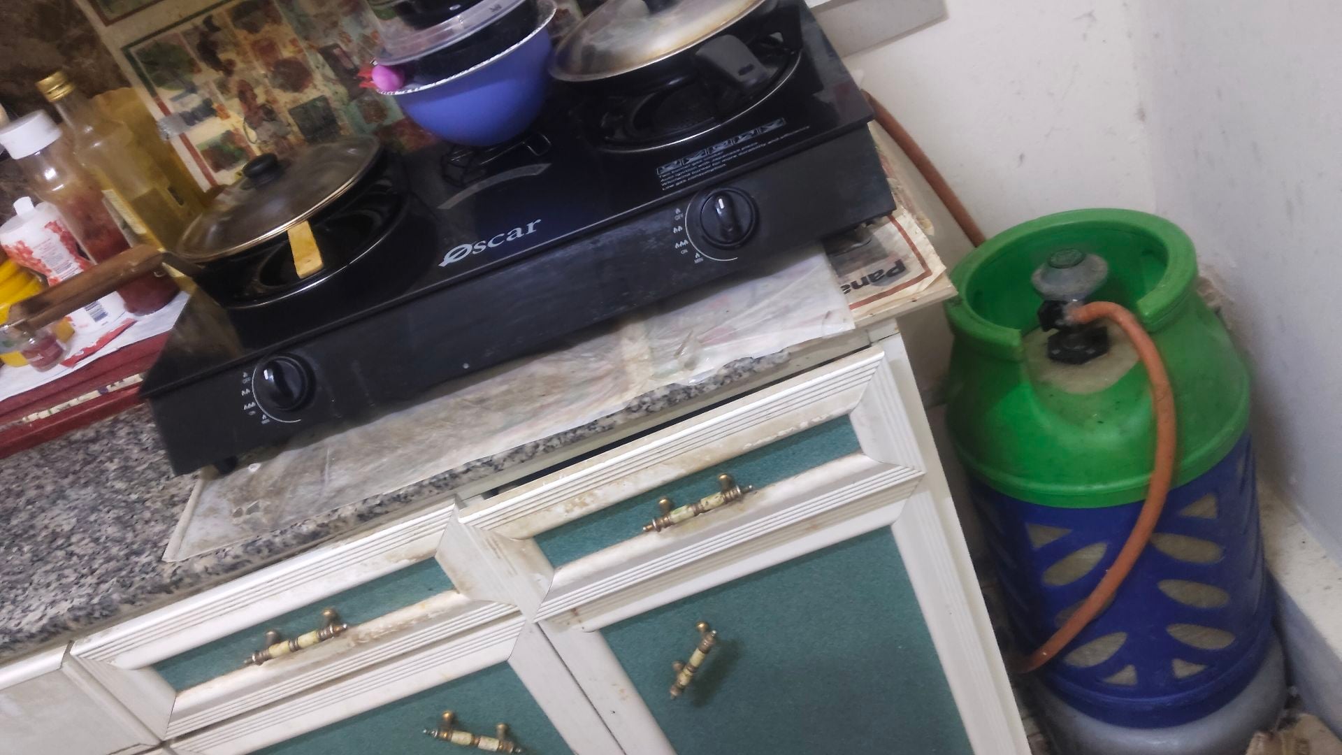 Gas cylinder & stove - Image 3