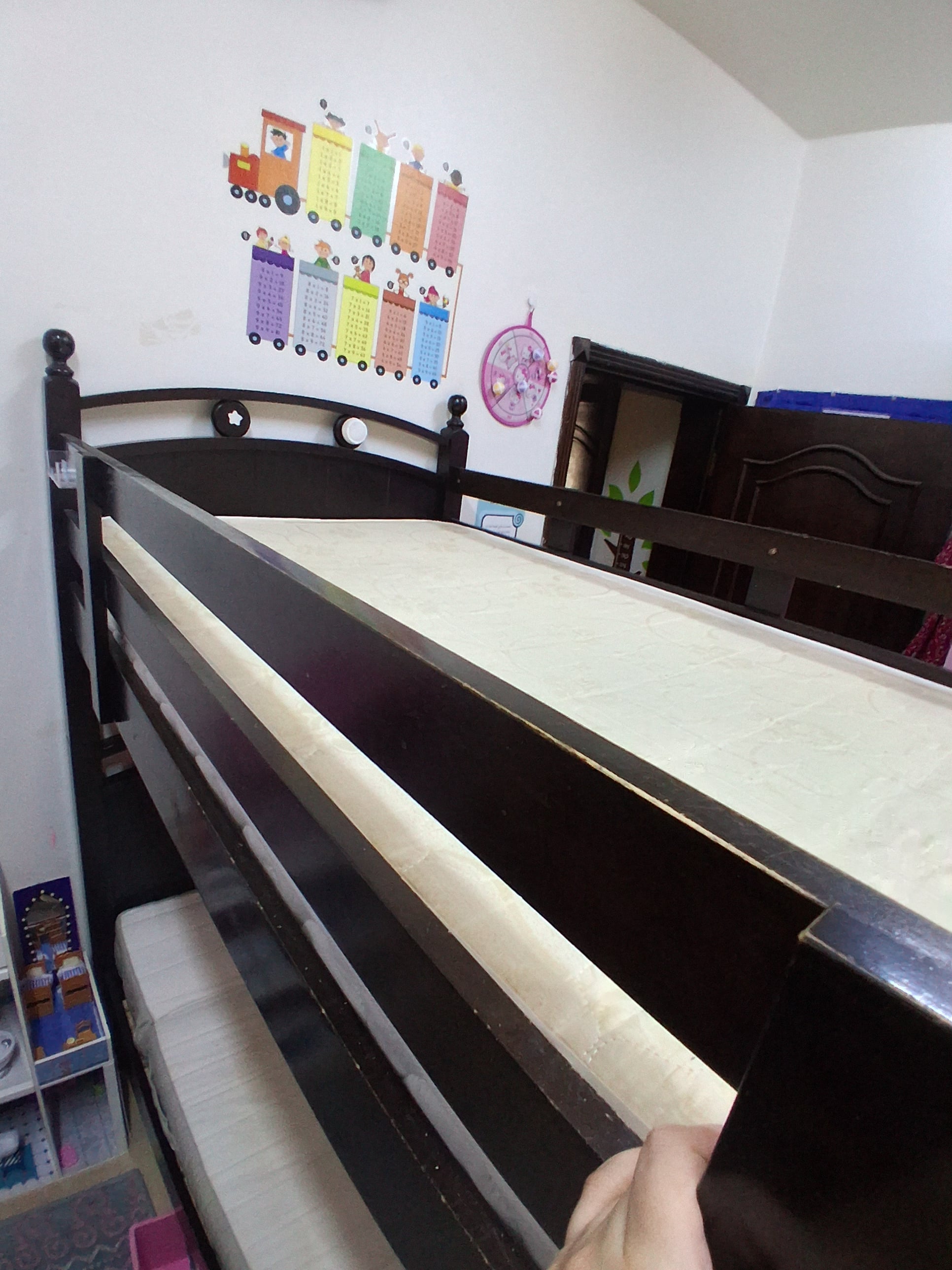 Two beds in one - Image 2