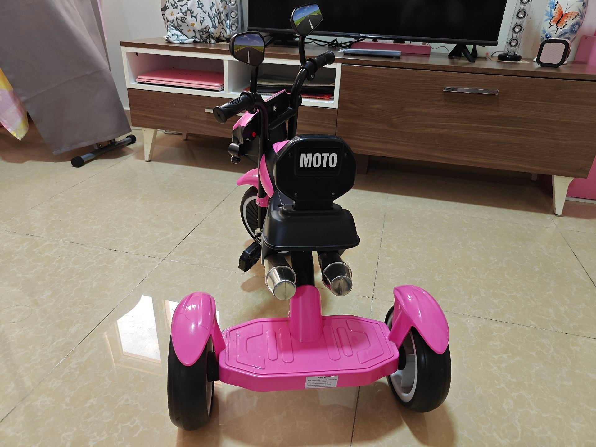 Kids tricycle  - Image 4