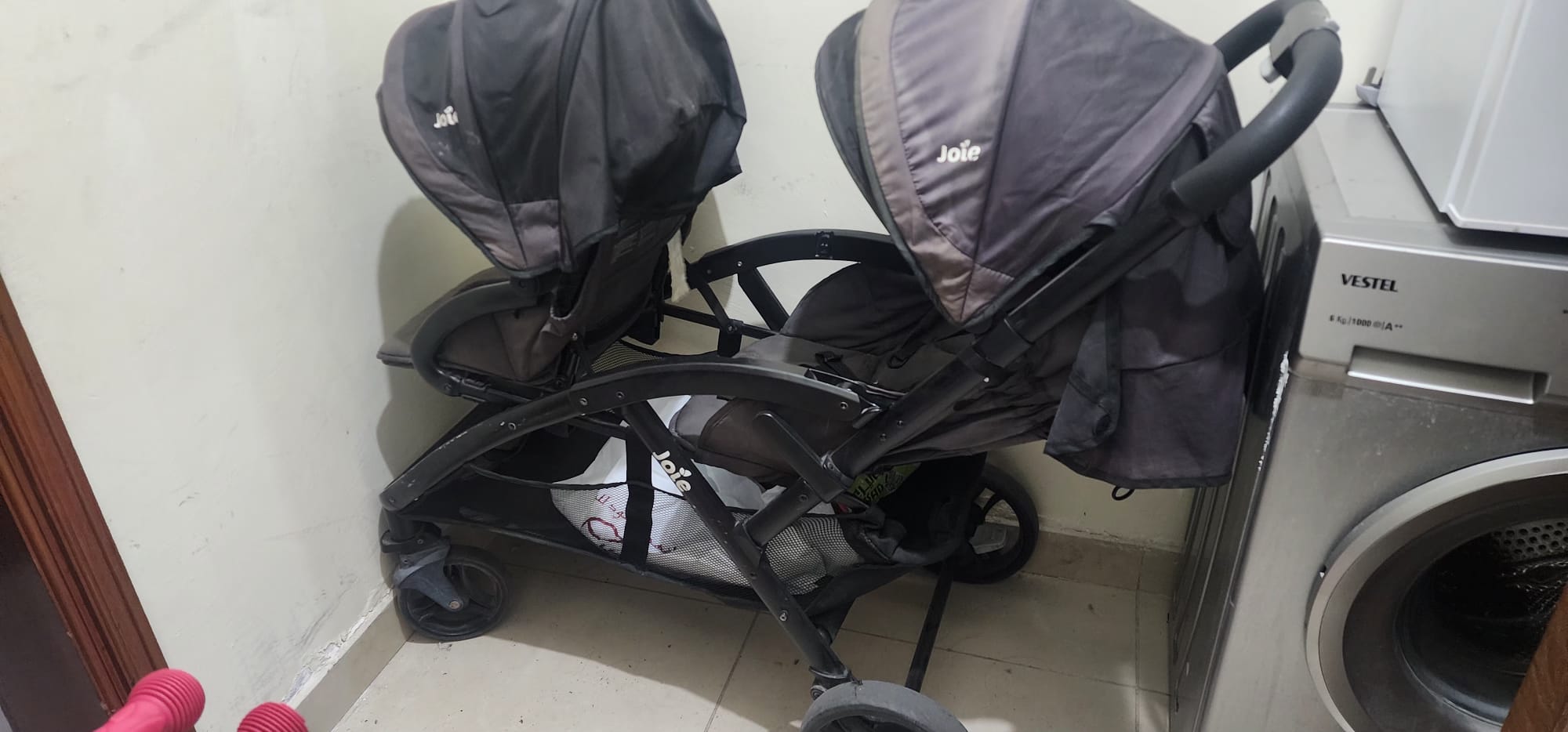 Urgent sale of double baby stroller !! - Image 3