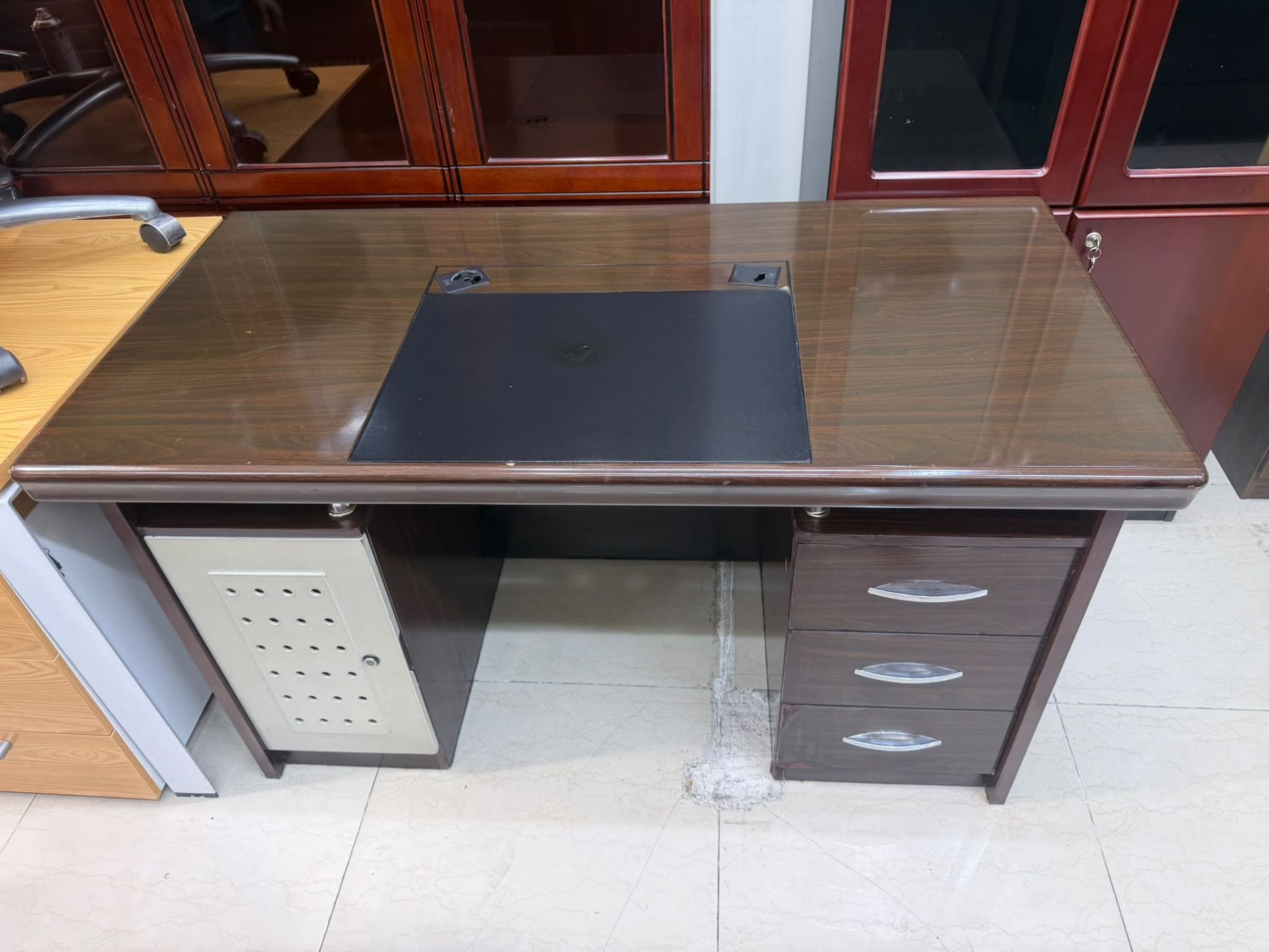 Office reception for sale  - Image 6