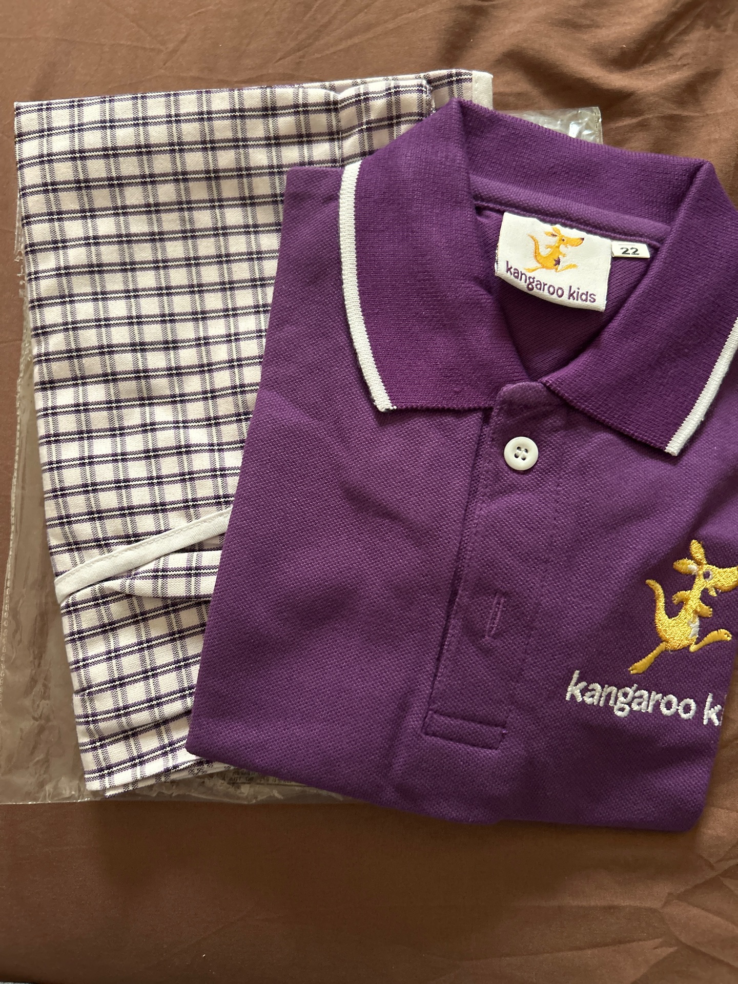 Kangaroo kids uniform unused for girl ( size 22) - Image 4