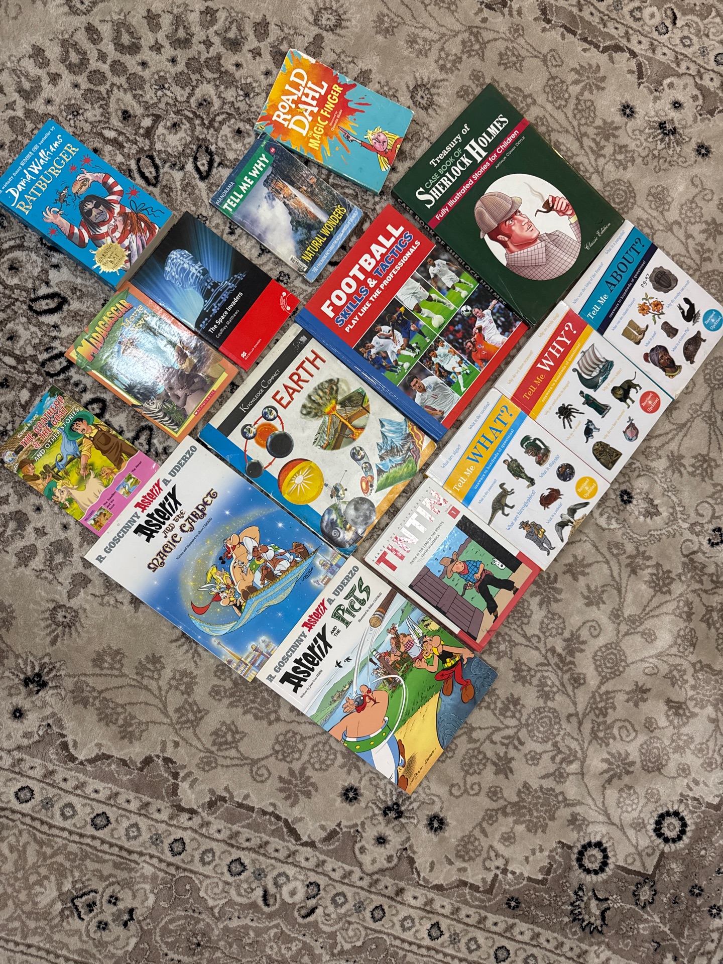 Various books for kids  - Image 3