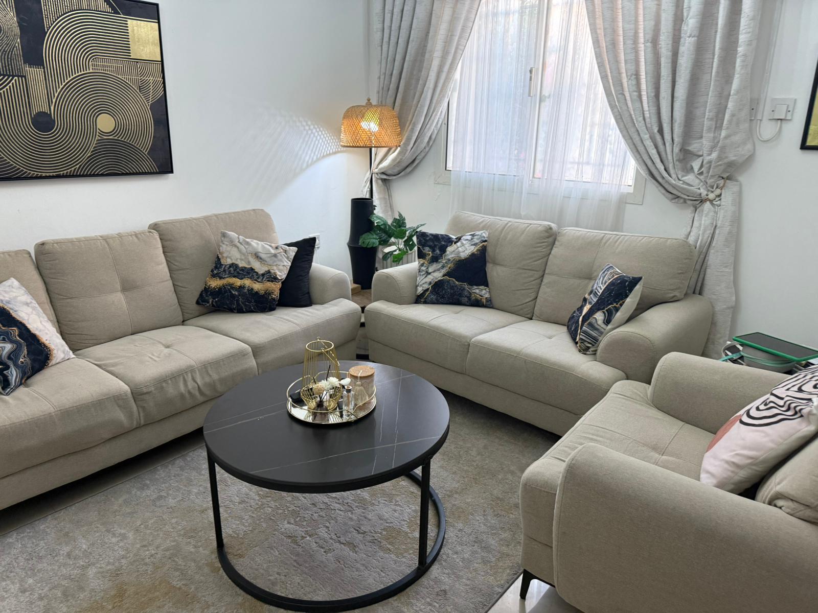 High-Quality Sofa Set - Mint Condition - Image 1