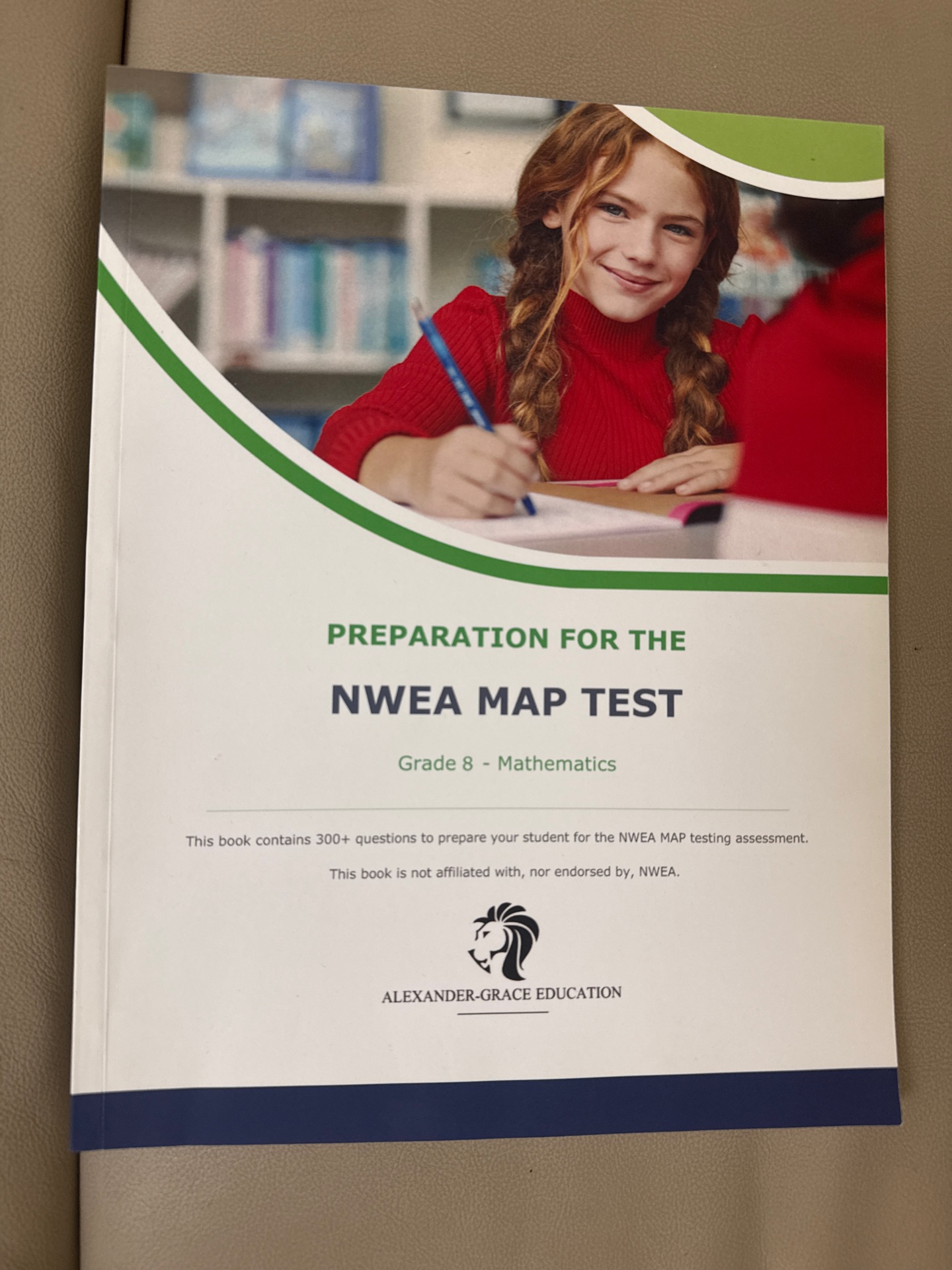 كتب ... الرياضيات، القراءة، اللغة، العلوم، الكيمياء، التاريخ. - Image 7