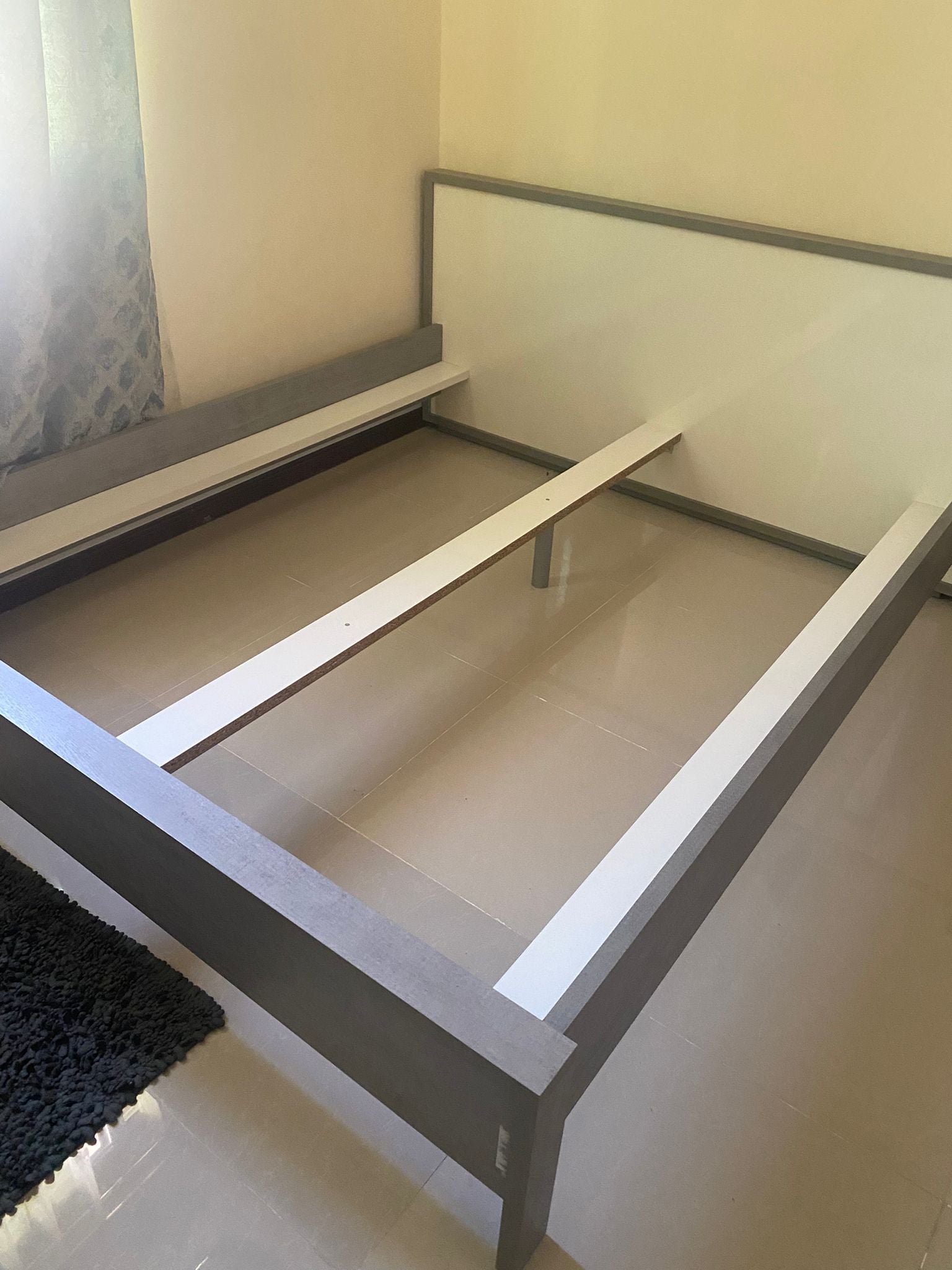 Cot with Bed - Image 1