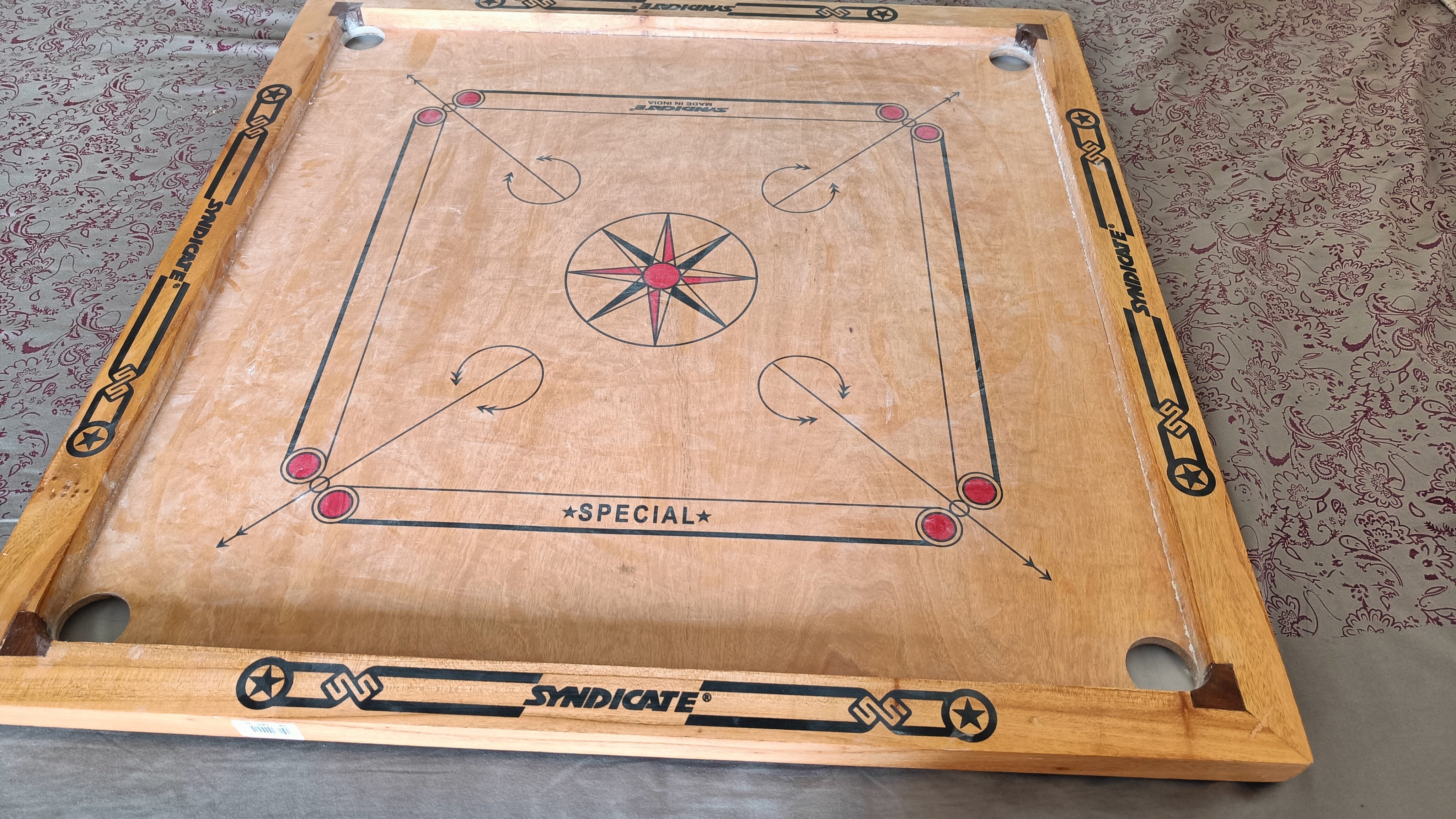 Carrom Board - Excellent condition, Hardley used - Image 2
