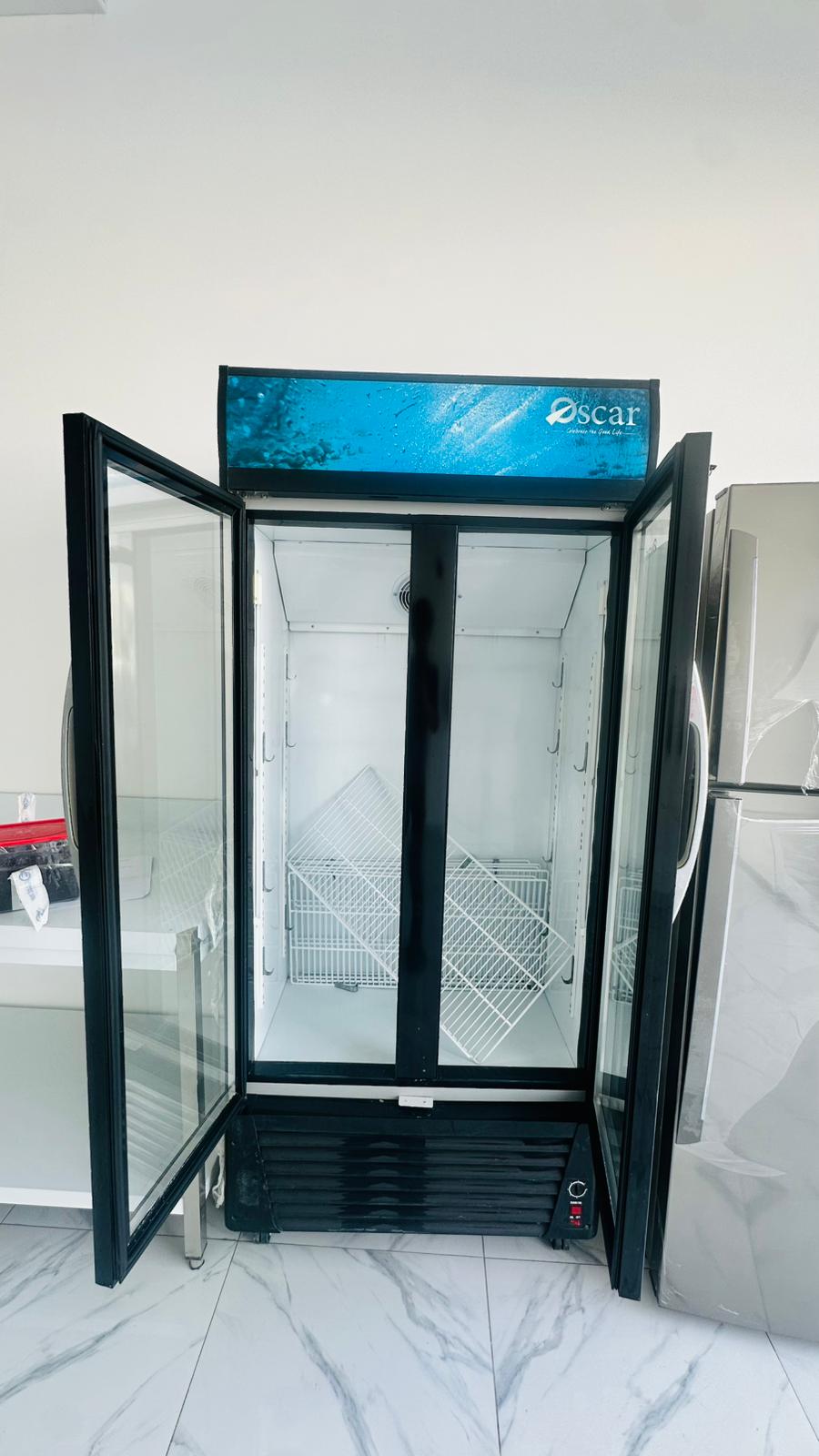 Oscar Double Door Display Chiller / Commercial Refrigerator - Image 2