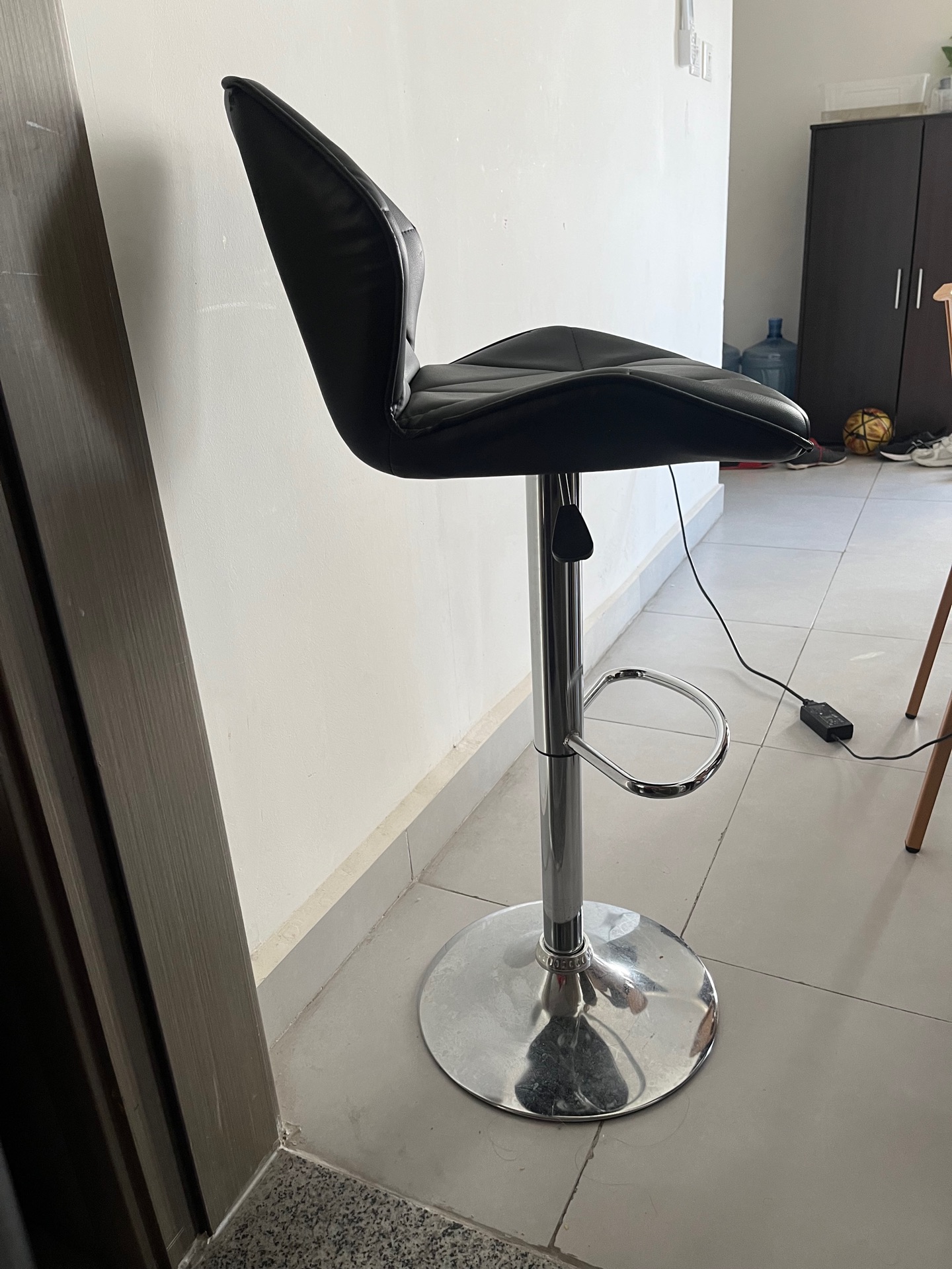 Bar chair - Image 1