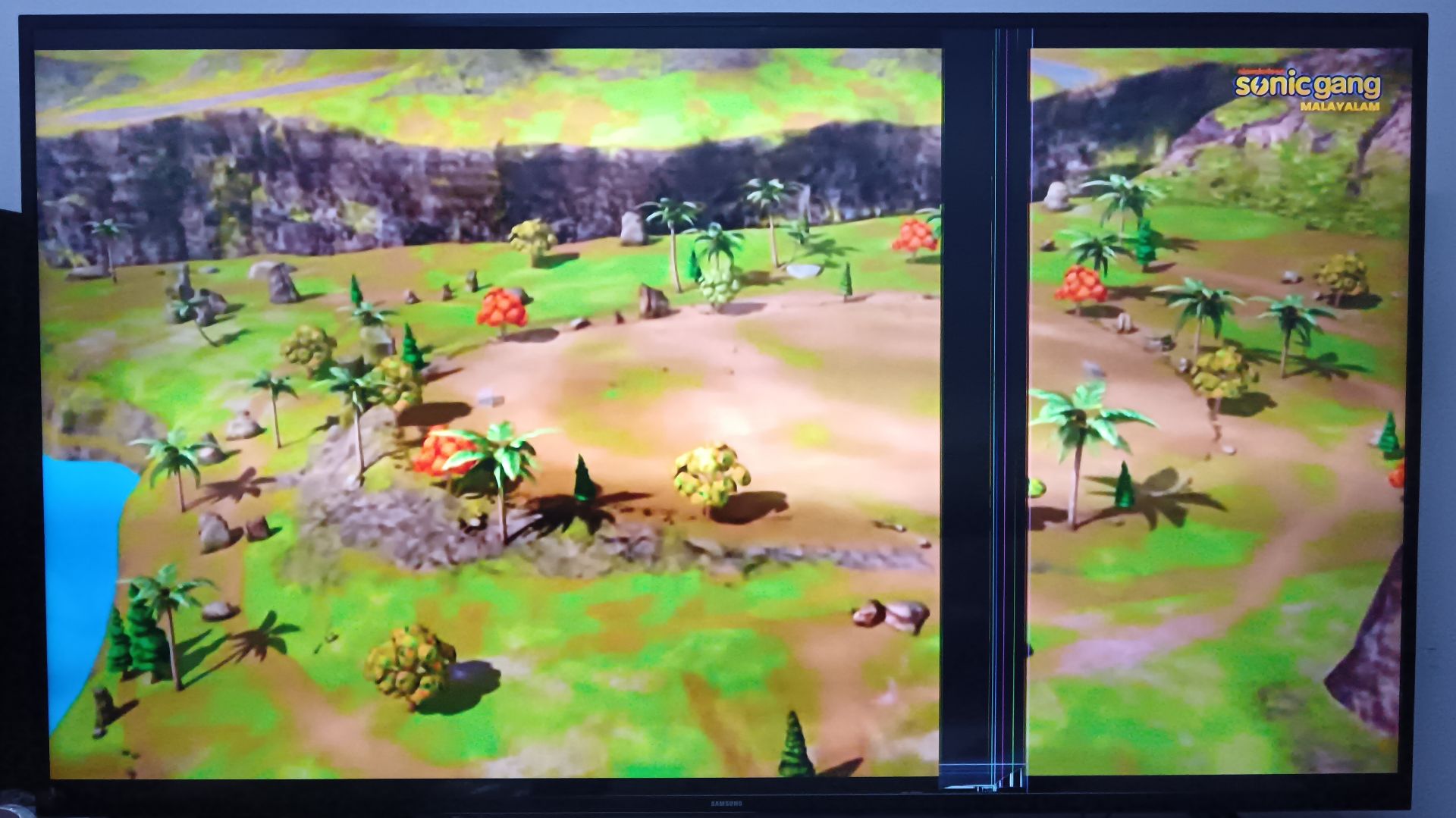 Samsung 65” 4K Smart TV (65 Inch)
 - Image 3