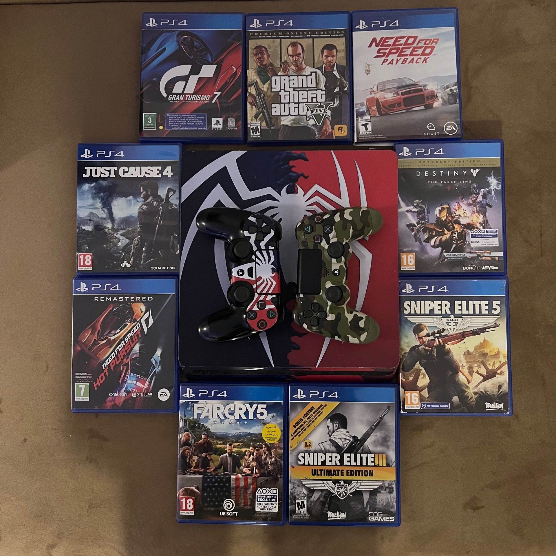 Ps4 with two controllers  - Image 2