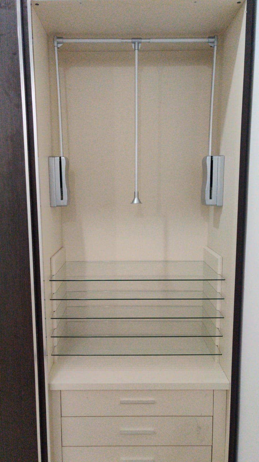 FOR SALE BIG SIZE WARDROBE - Image 1