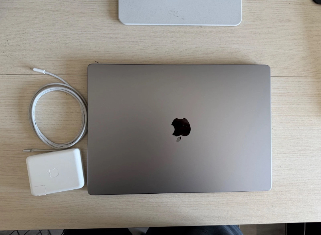 Macbook M2 Max 32R 1TB 92% - Image 6