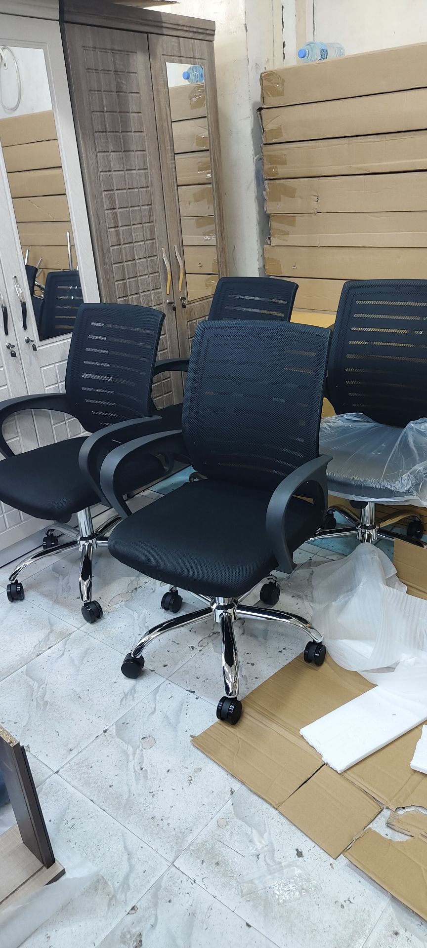Office chair  - Image 7