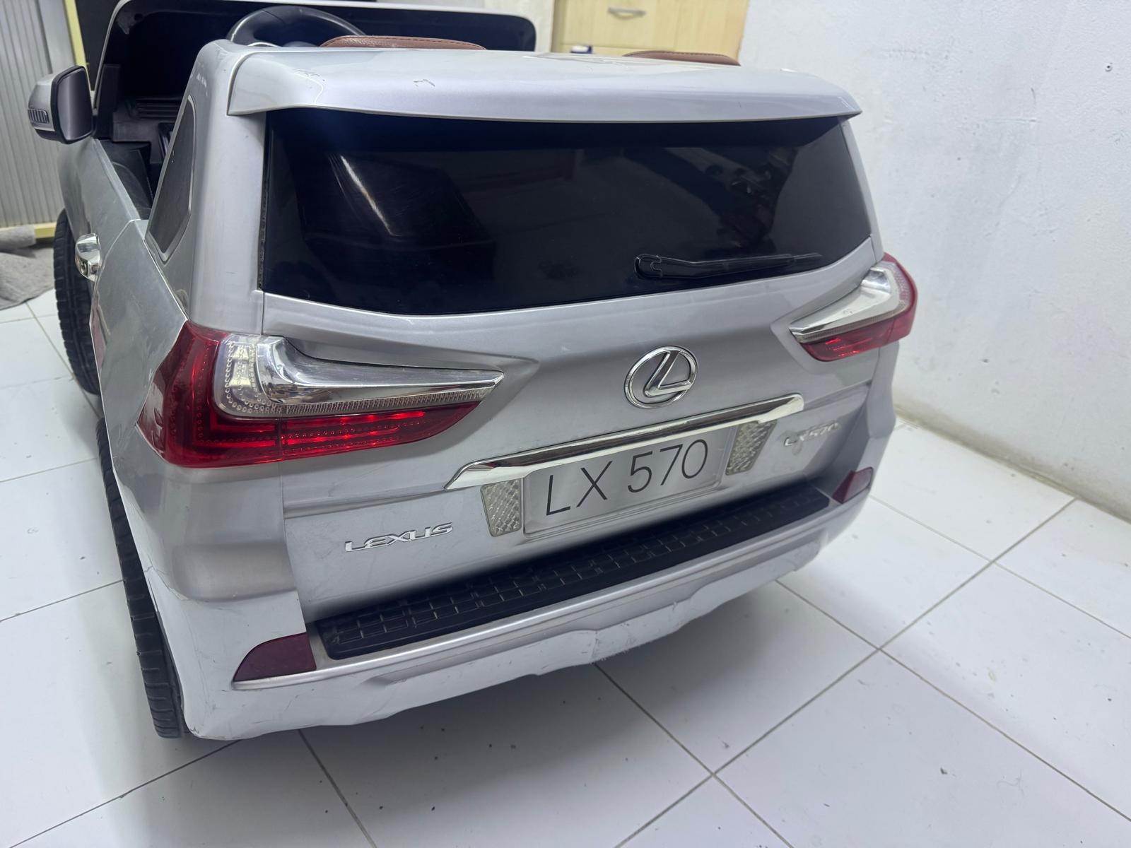 LEXUS TOY CAR FOR SALE - Image 3