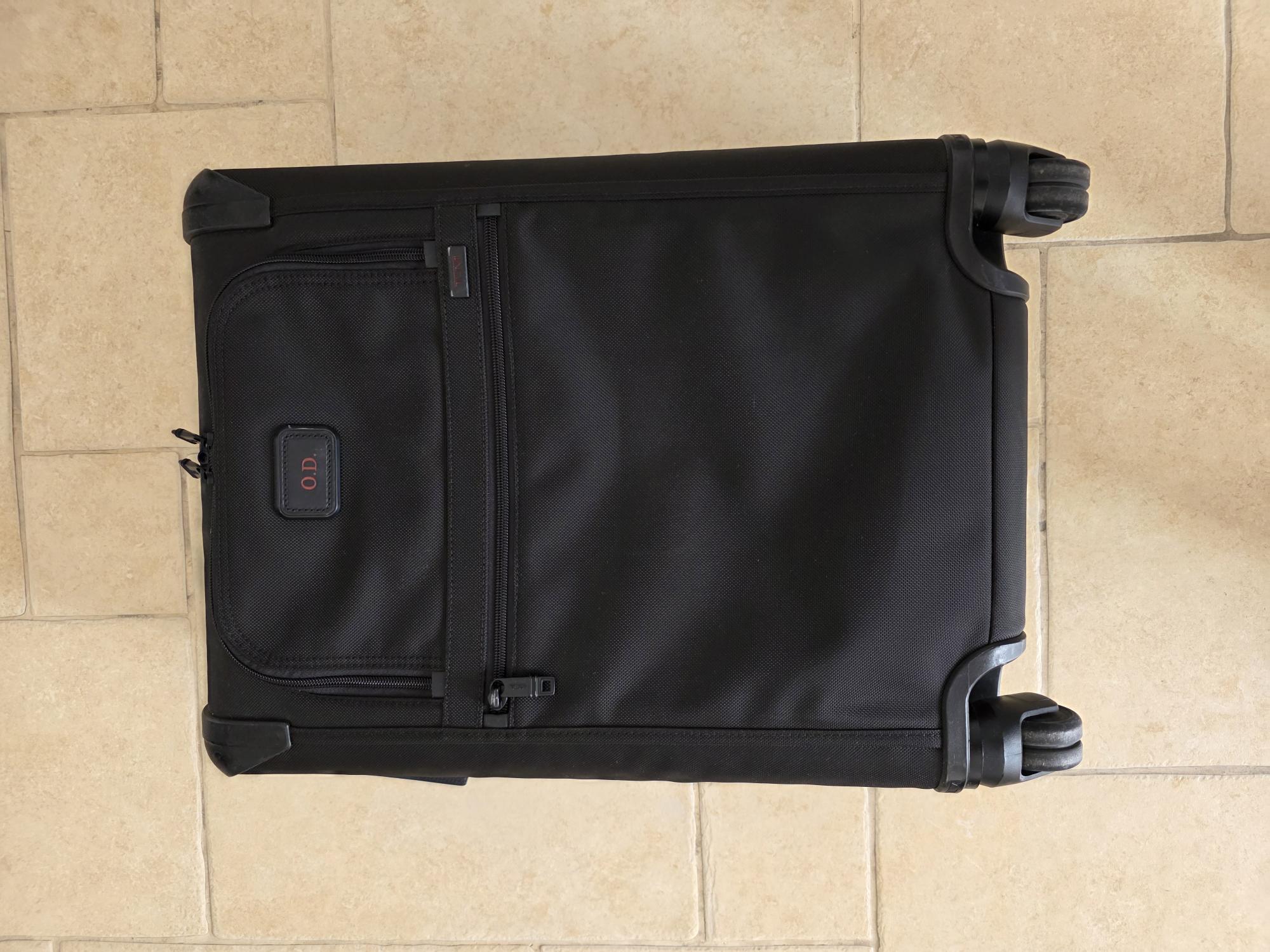 TUMI_022061D2_carry-on luggage - Image 2