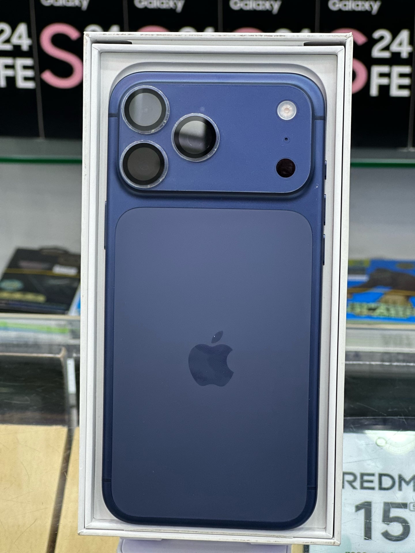 iPhone 17 Pro Max - Image 4