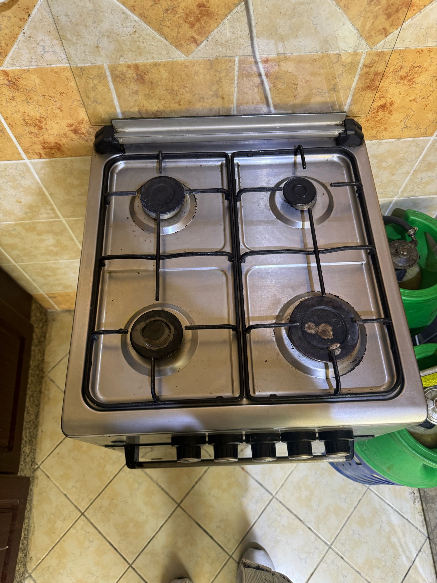 Gas Stove Good Condition – Urgent Sale  - Image 2