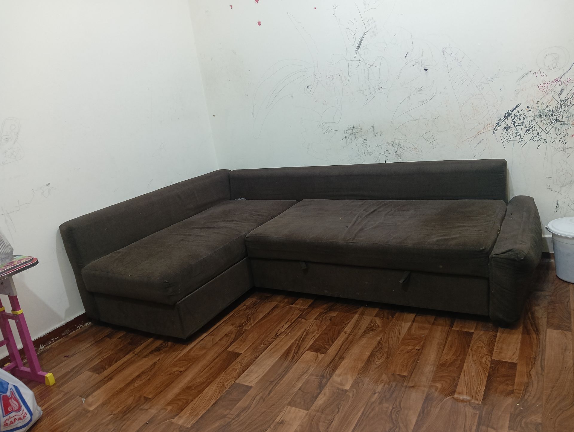 Sofa - Image 4