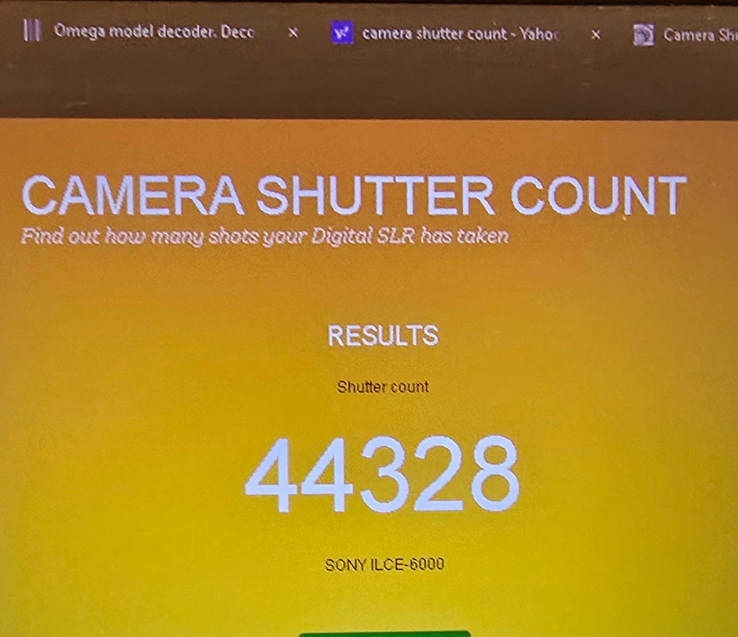 Sony A6000 mirrorless camera full of accessories - Image 3