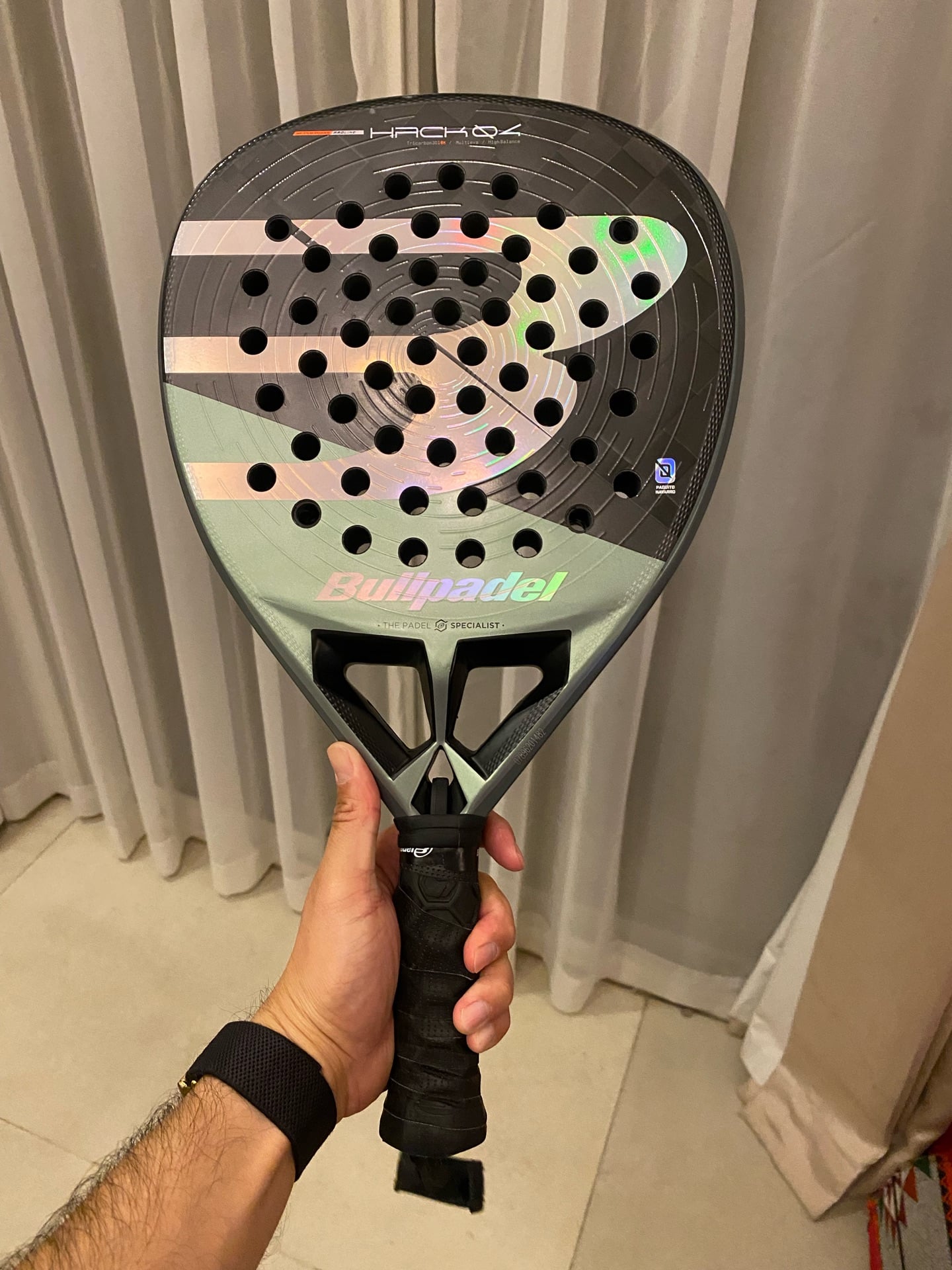 Bullpadel Hack 04 2026 padel racket - Image 1