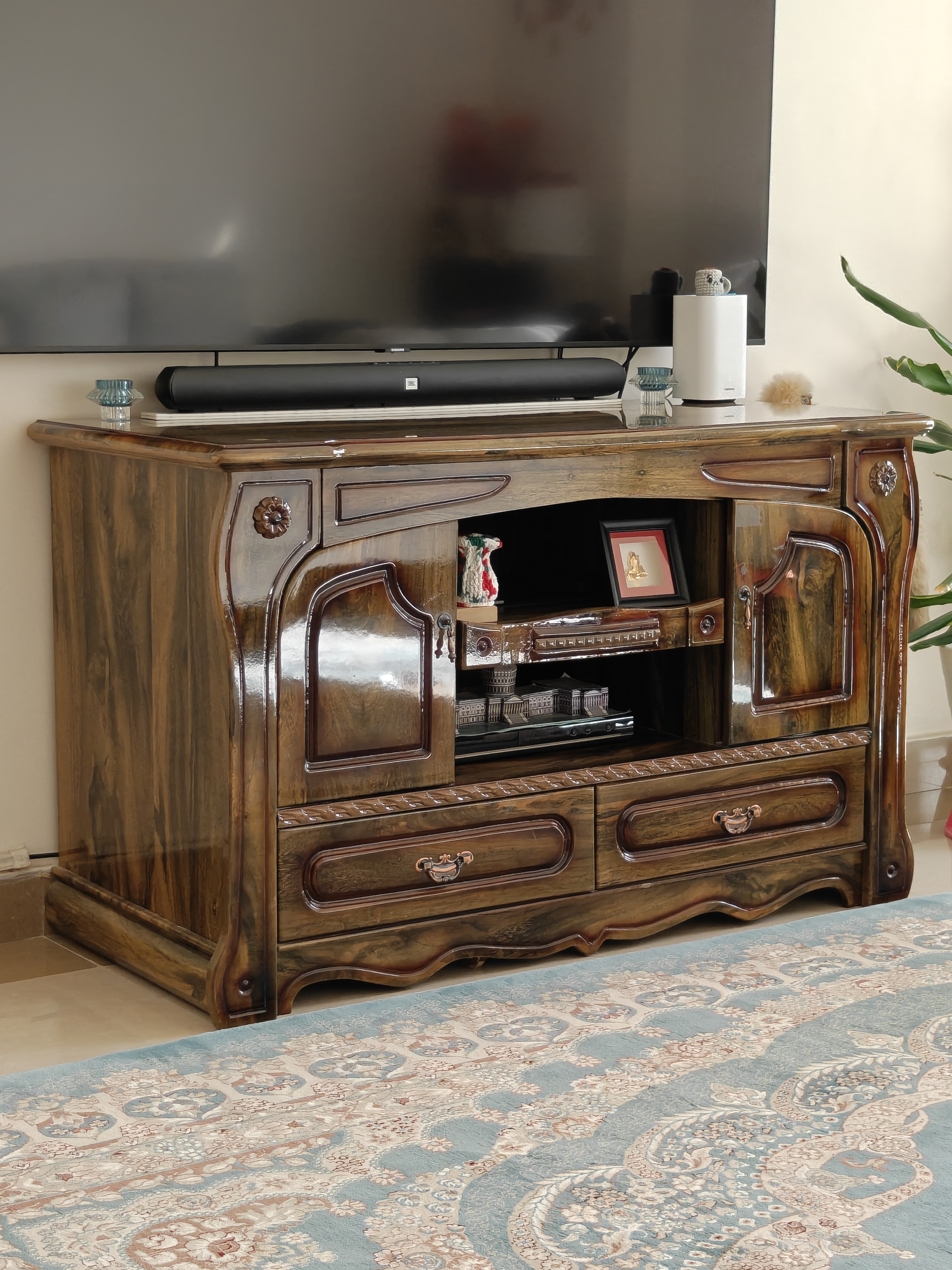 TV STAND TABLE  - Image 2