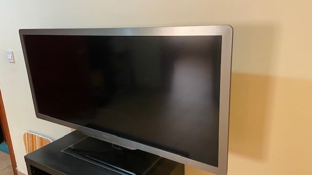 Philips Cinema 50inch 21:9 Gold Series 50PFL7956H Smart LED TV - Image 7