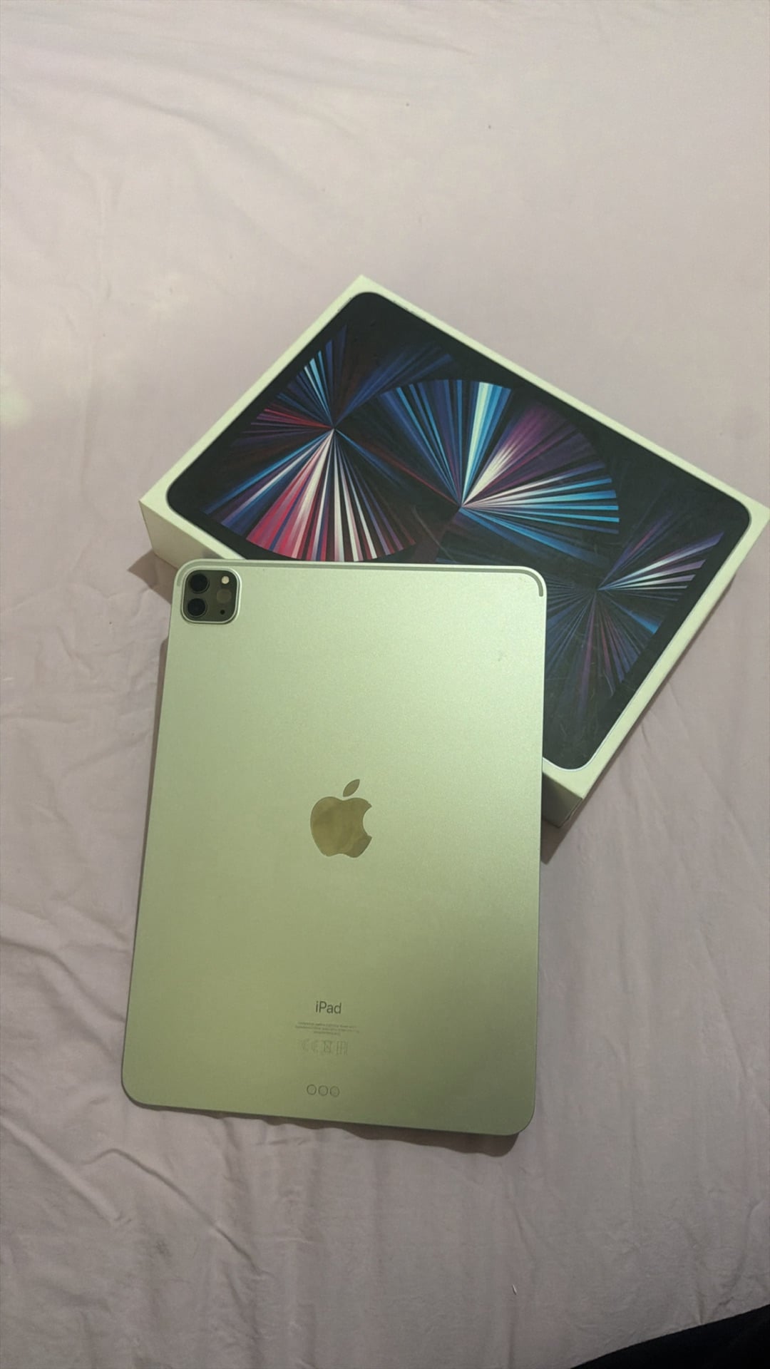 iPad Pro M1 - Image 1