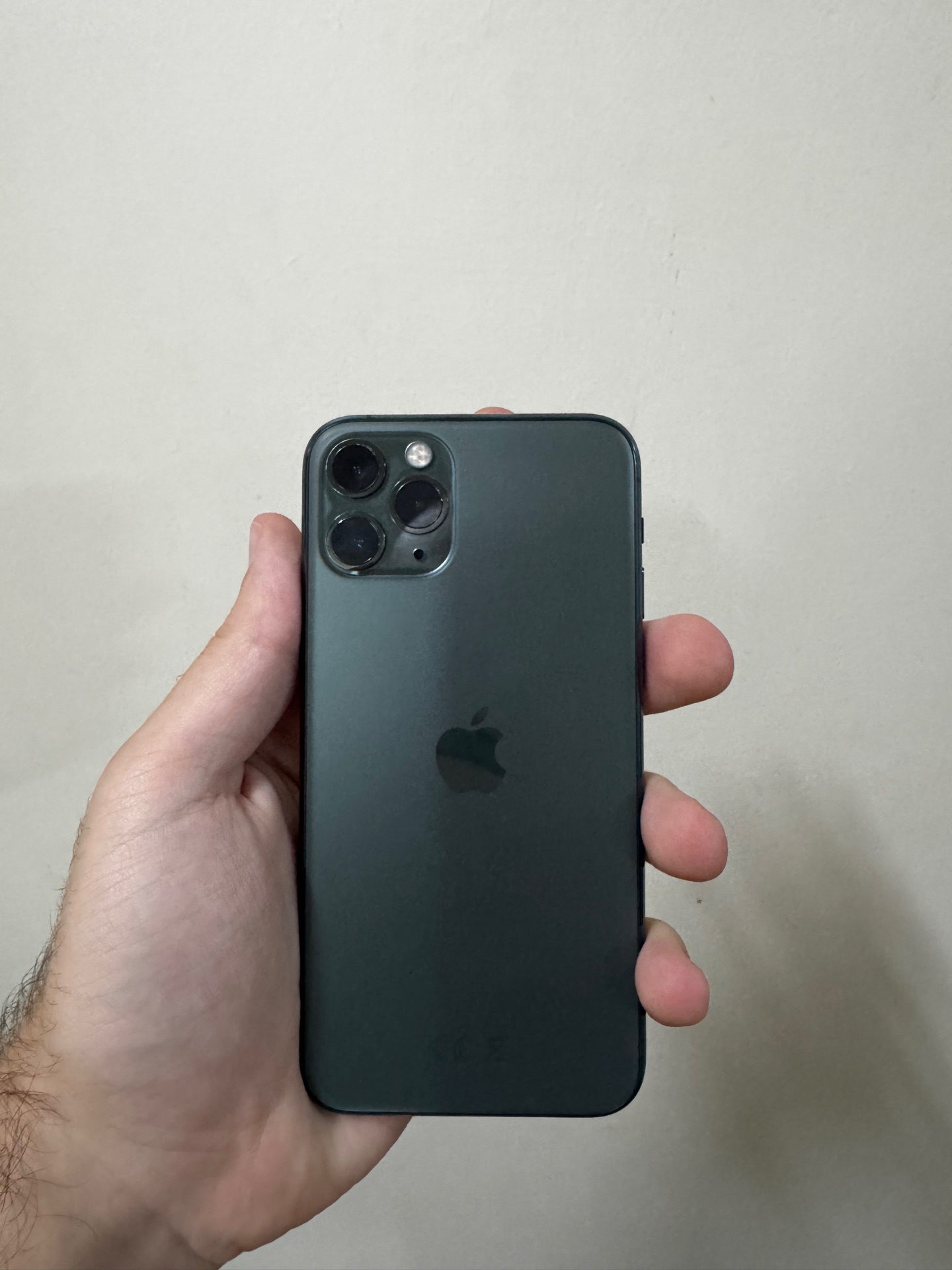 iPhone 11 pro - Image 1
