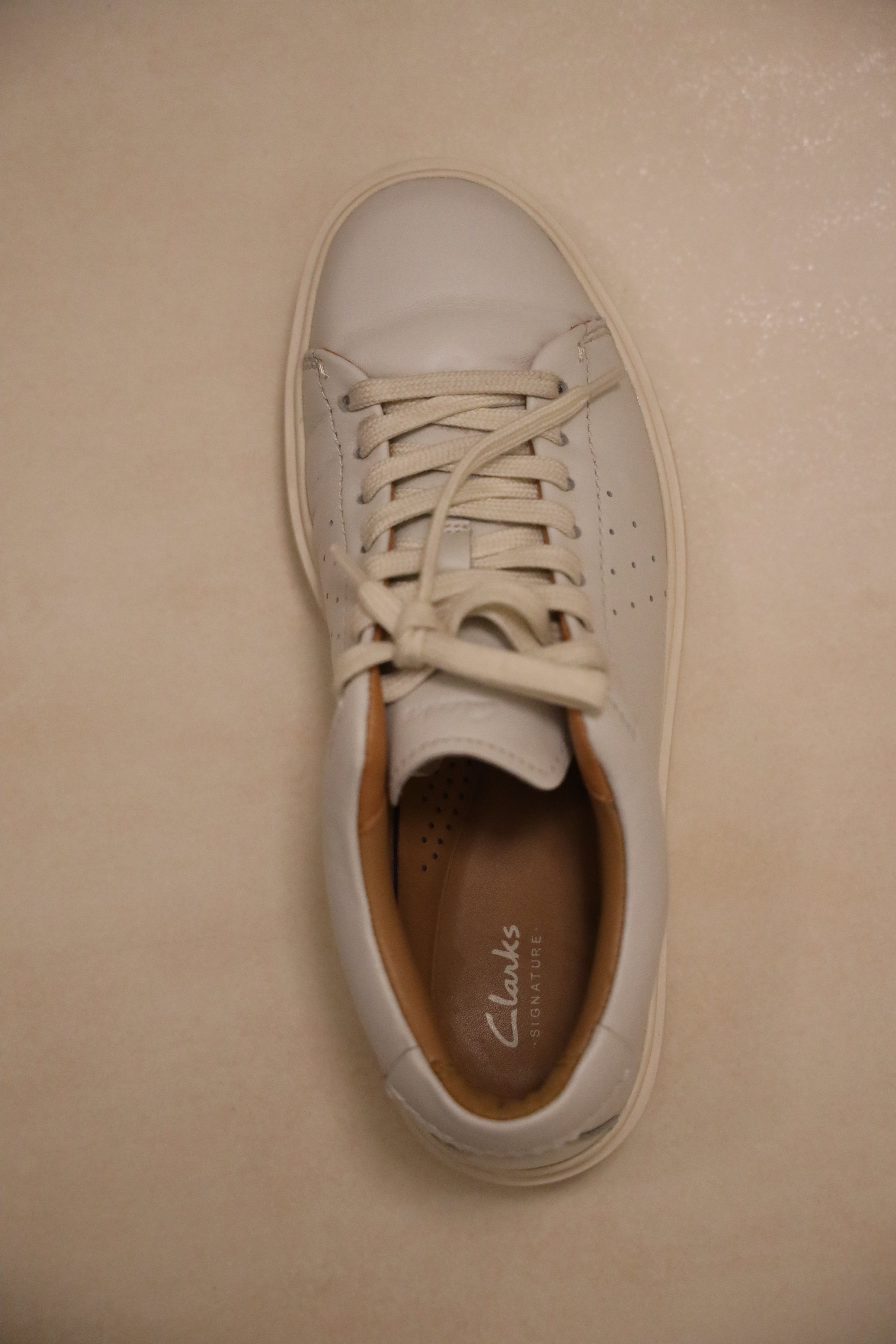Unisex Sneakers – Lightly Used - Image 3