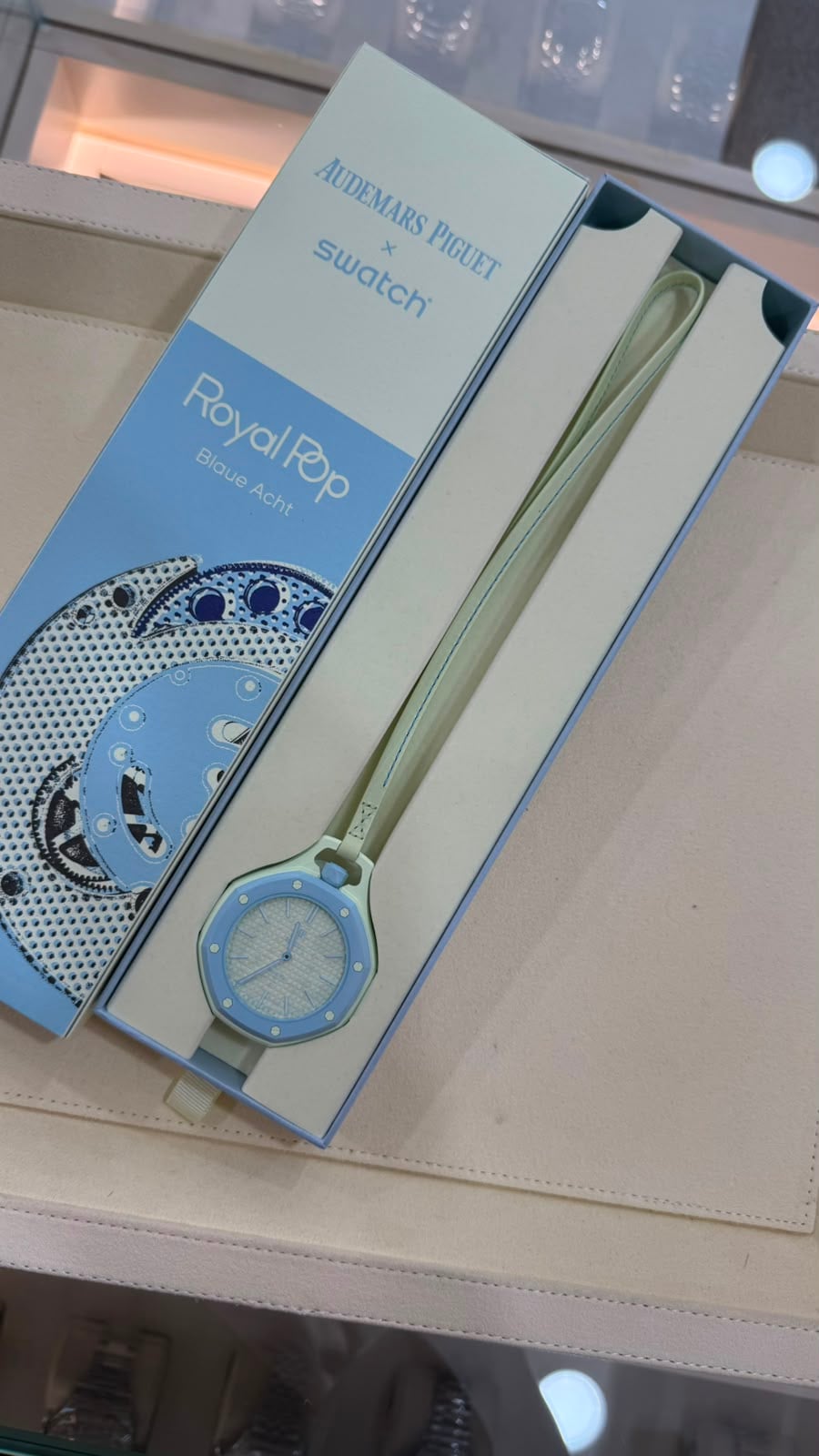 Audemars Piguet X Swatch Royal Pop Brand New  - Image 4