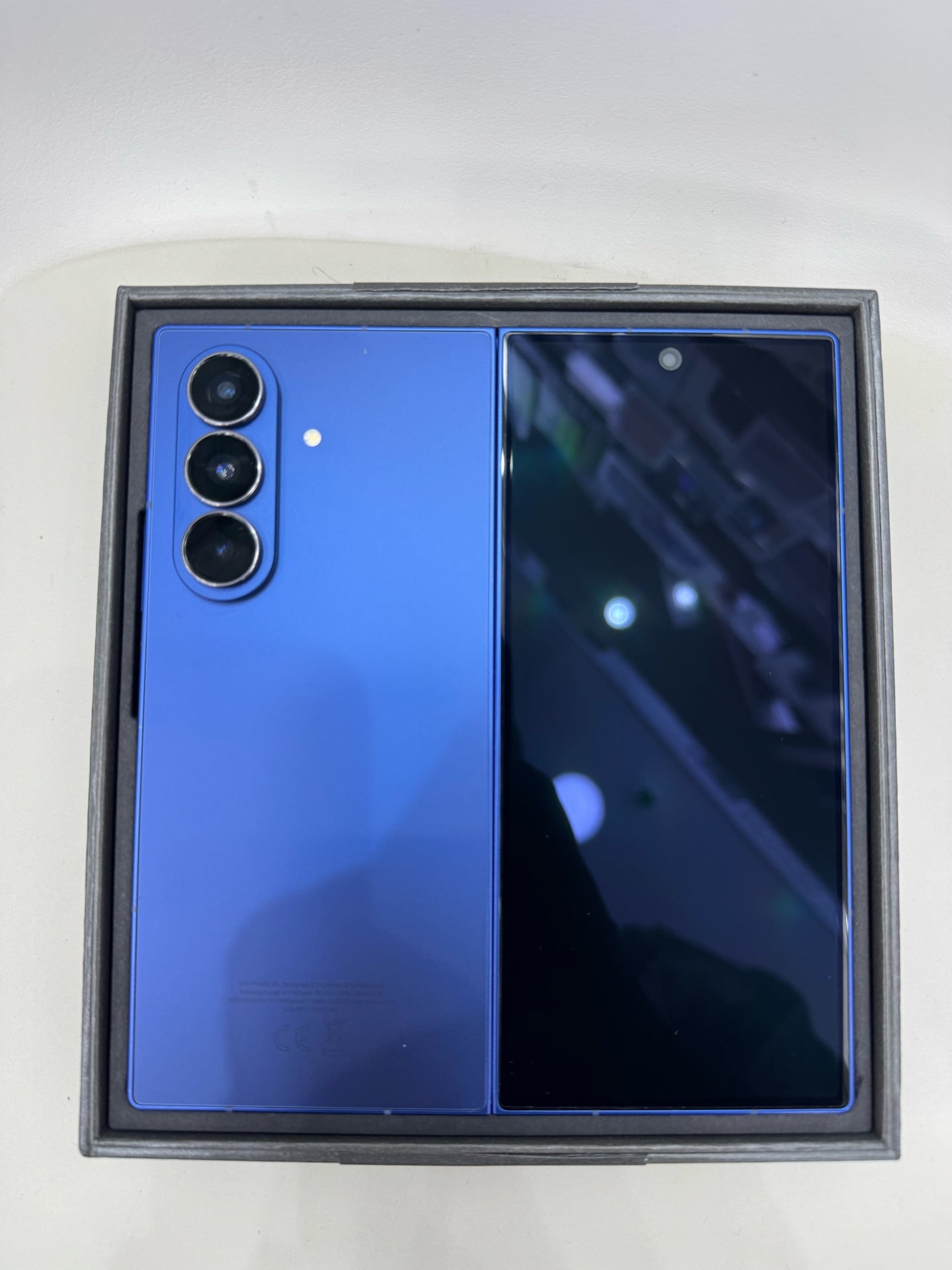 Samsung fold7 256 GB - Image 1