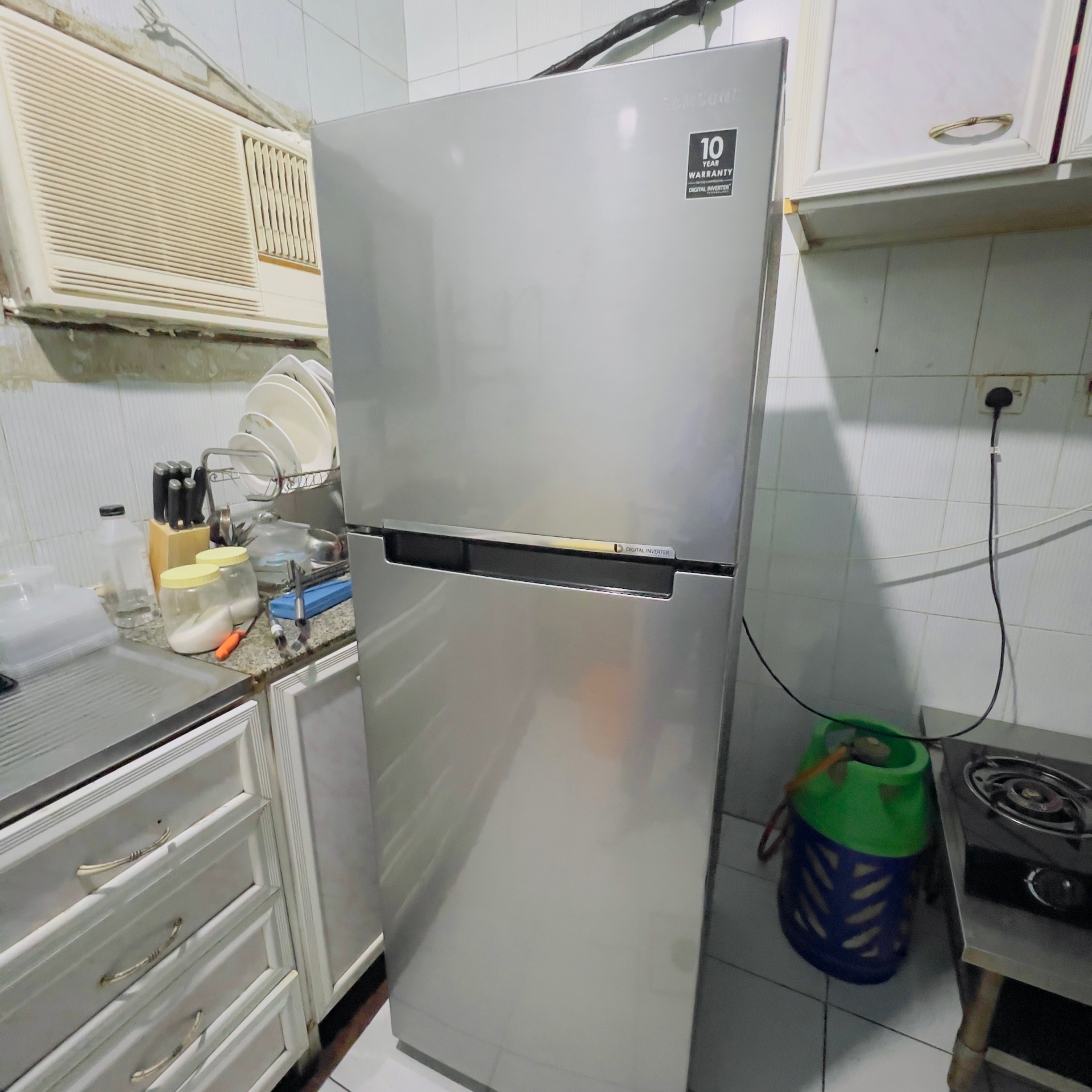 Samsung 200L Used Refrigerator - No Warranty - Image 3