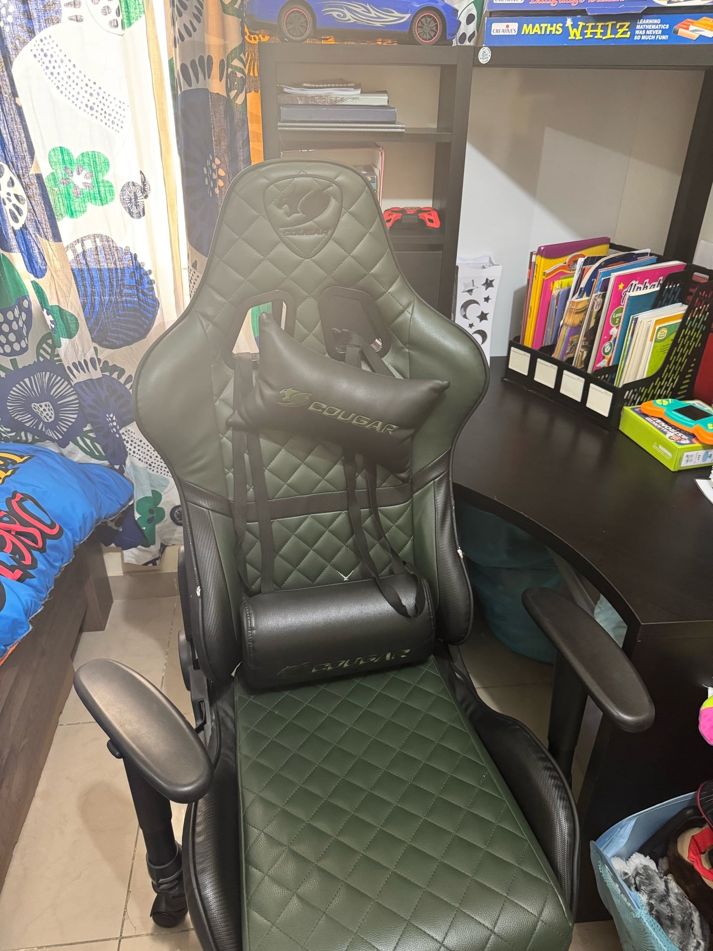 Cougar gaming chair - Image 1