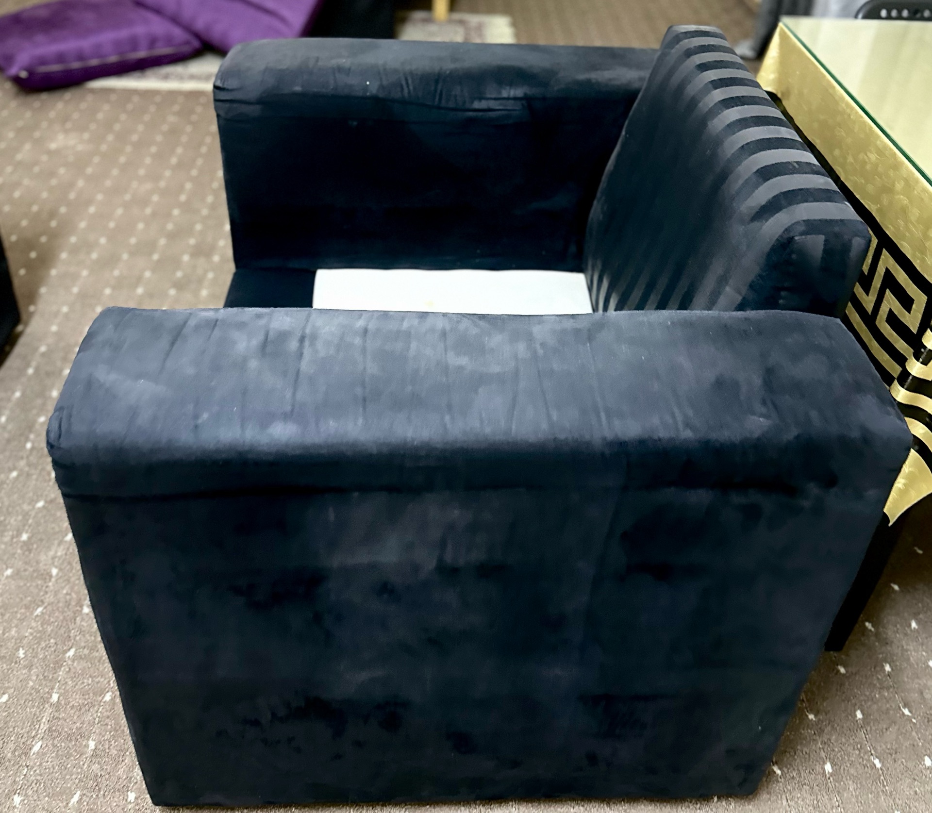 2 piece of sofa for sale - Image 10