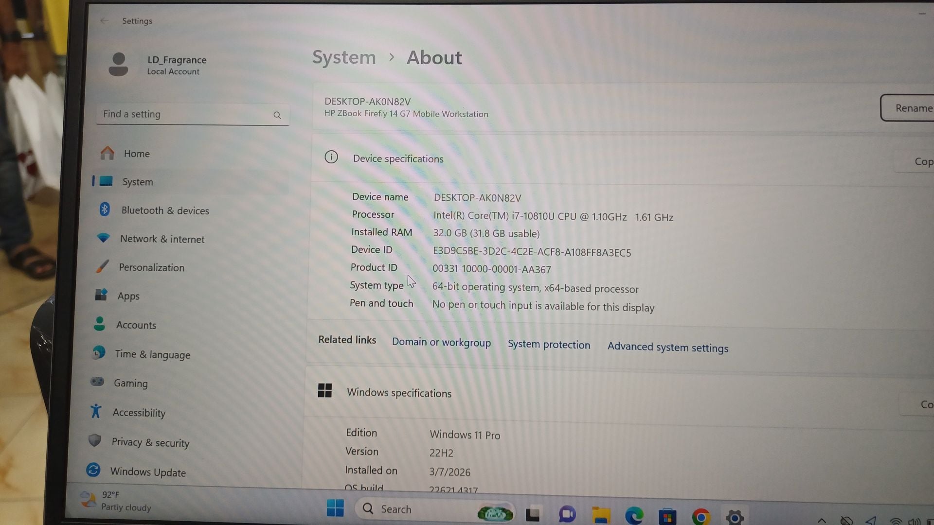 Used laptop (gaming .design  and engineering) - Image 4