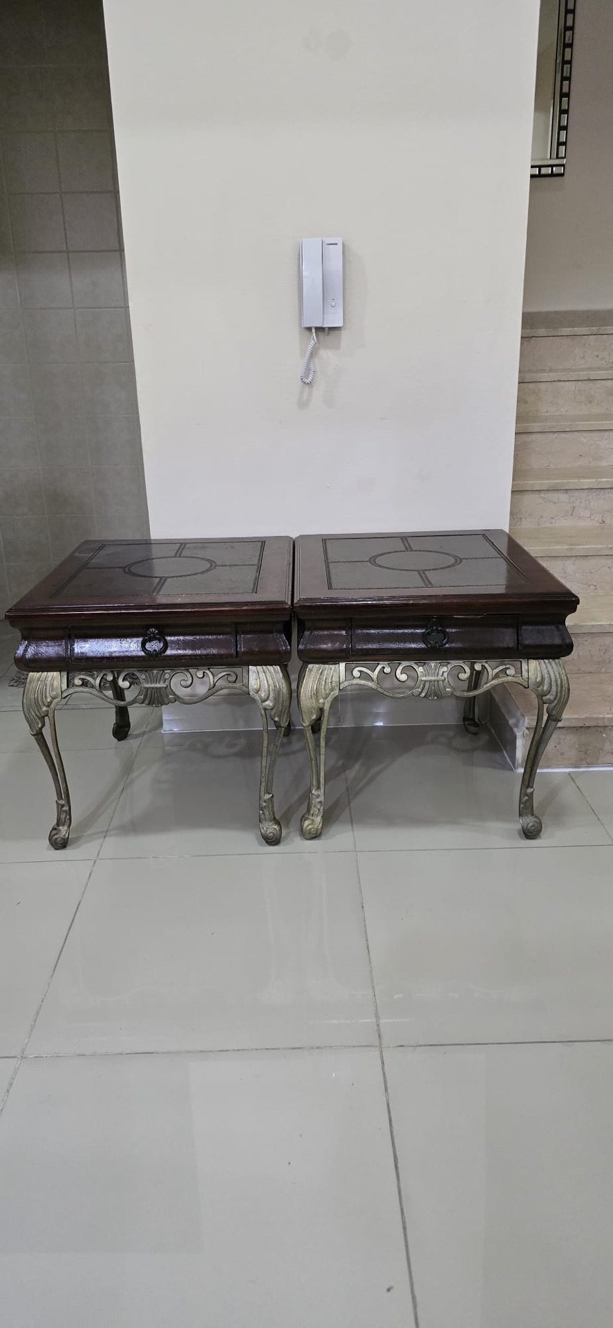Sofas and Tables - Image 5