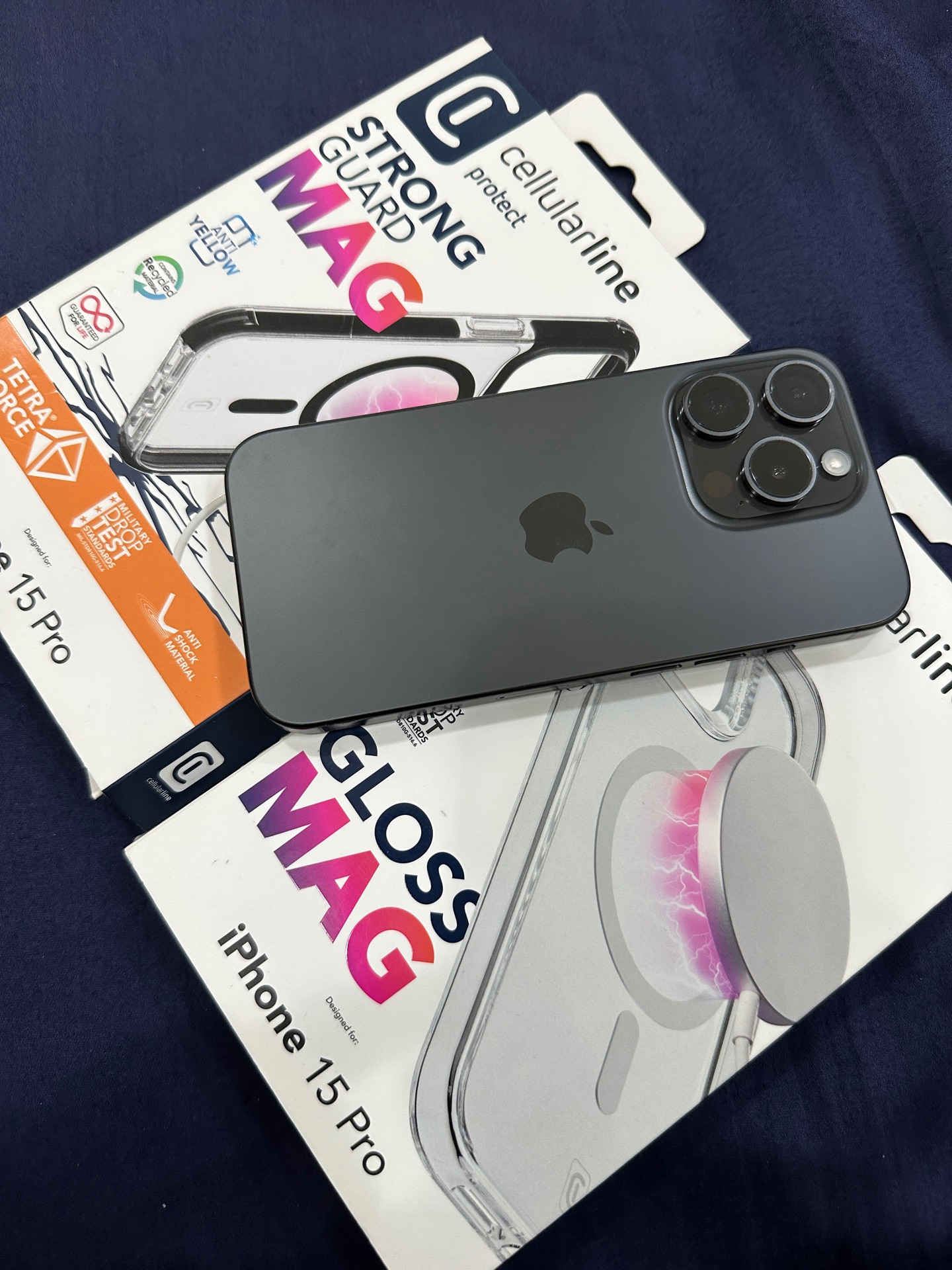 iPhone 15 Pro - Image 2
