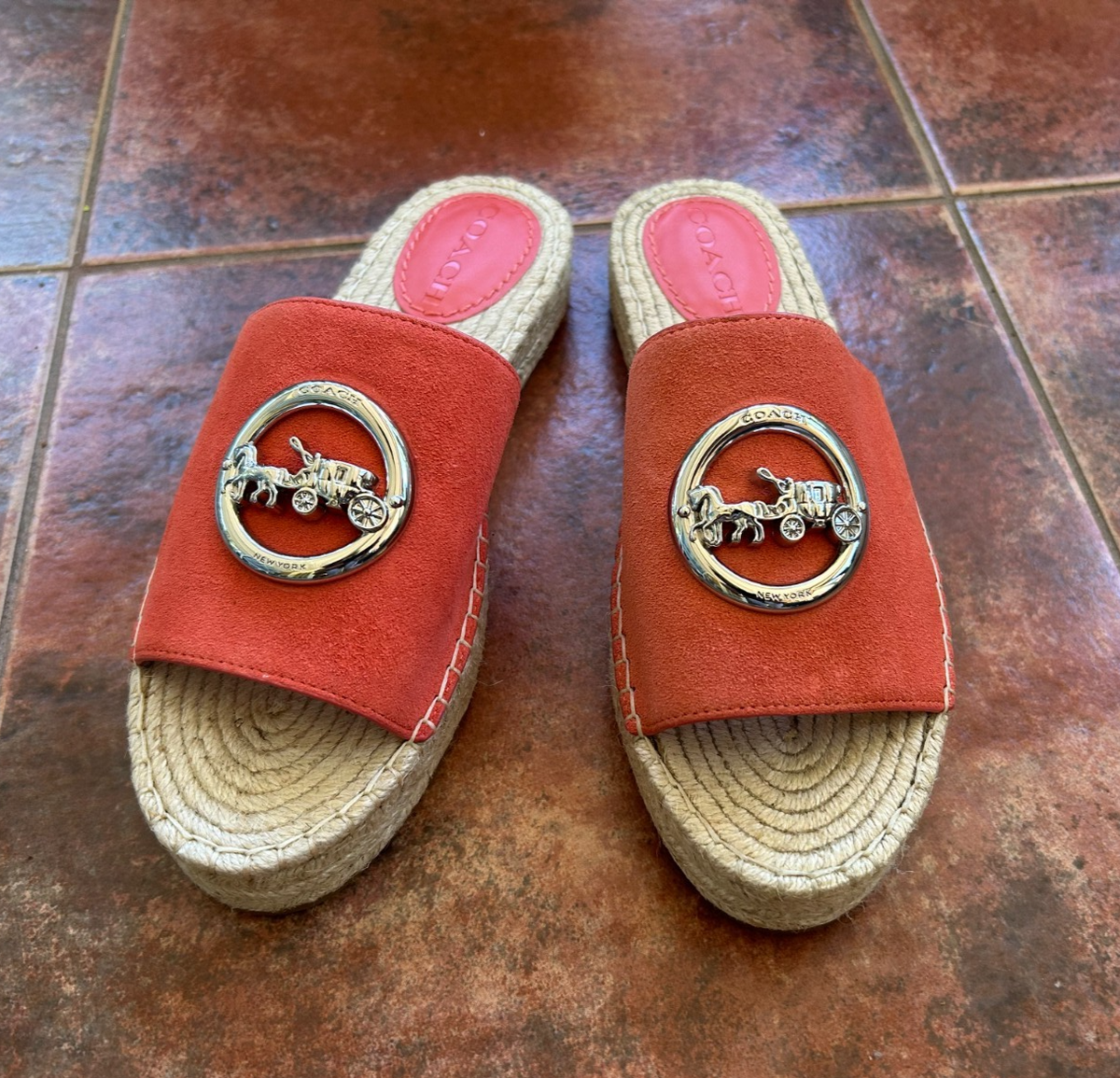 Branded footwear - Image 5