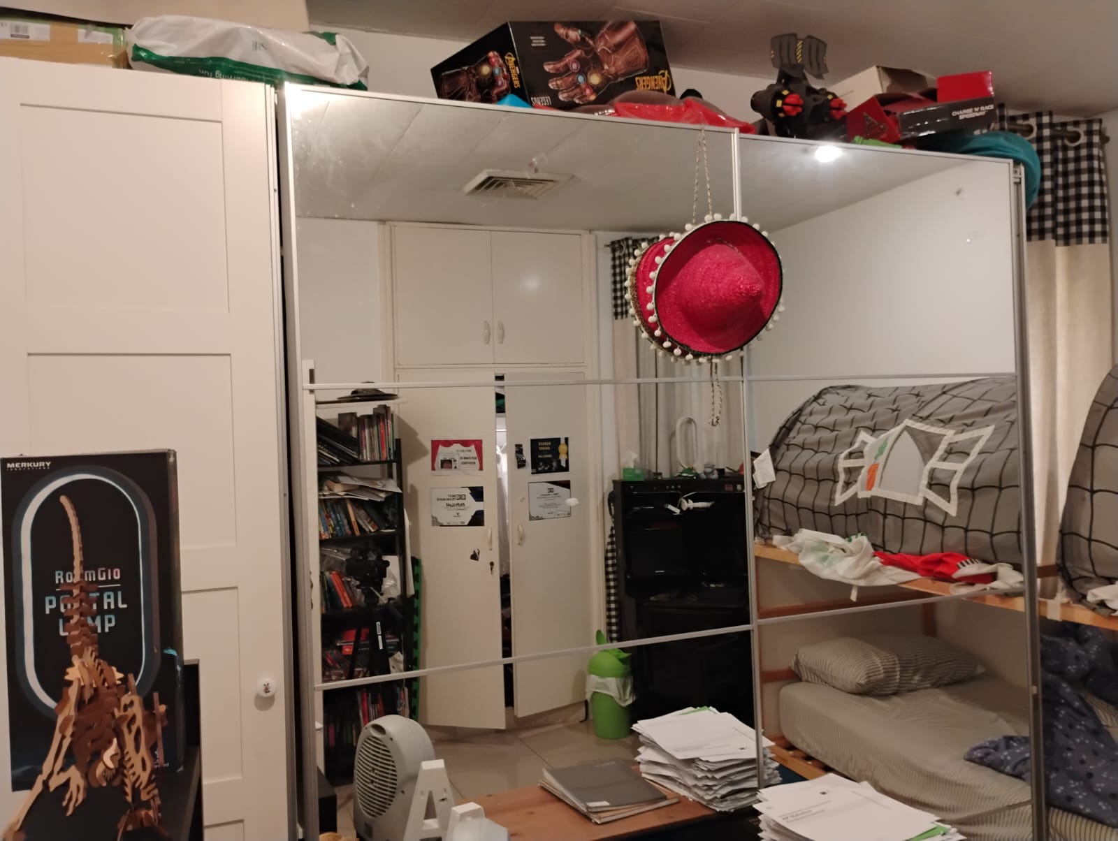 Closet and Shelves - Image 8