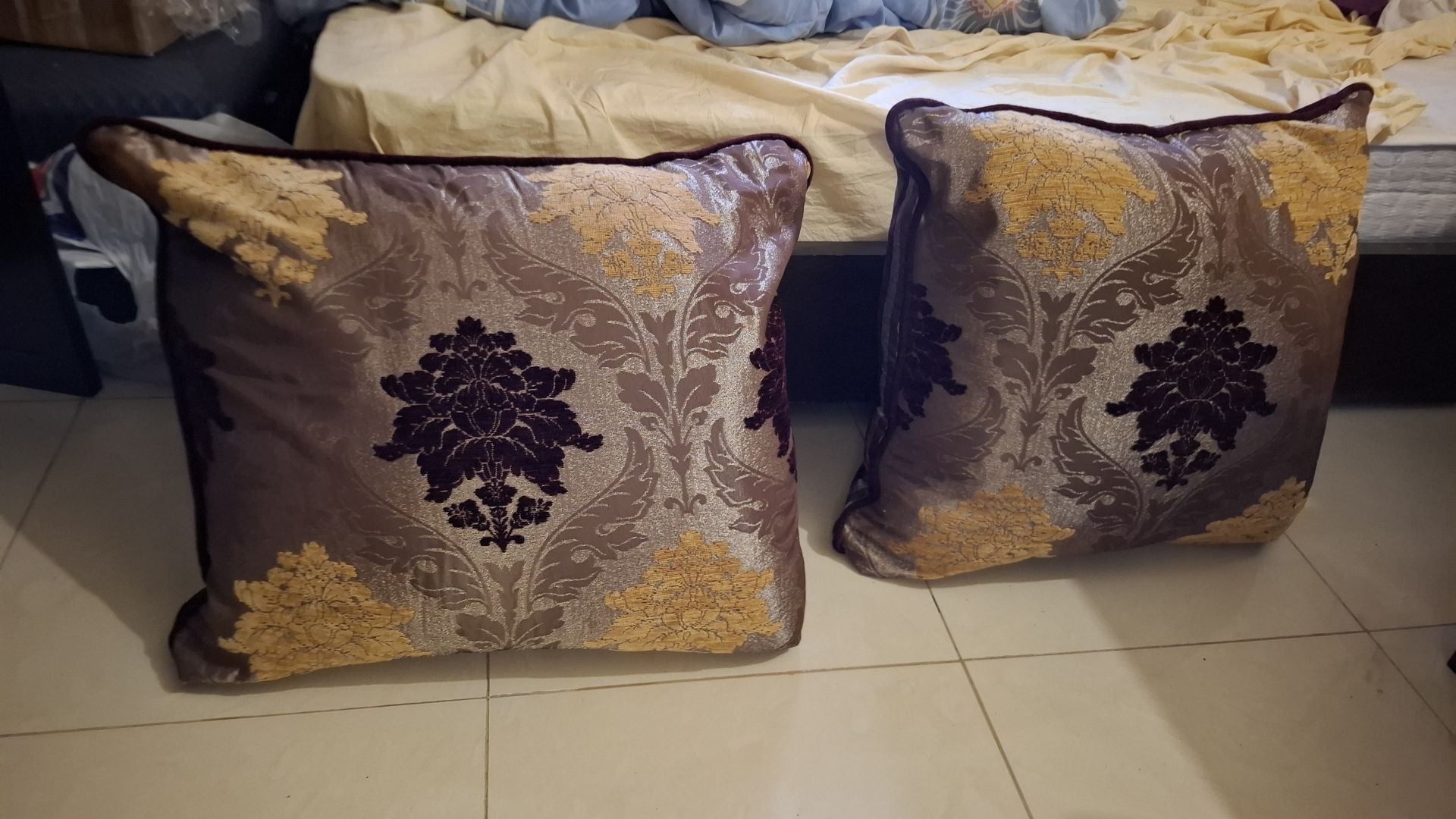 PILLOW FOR MAJLIS / SOFA - Image 1