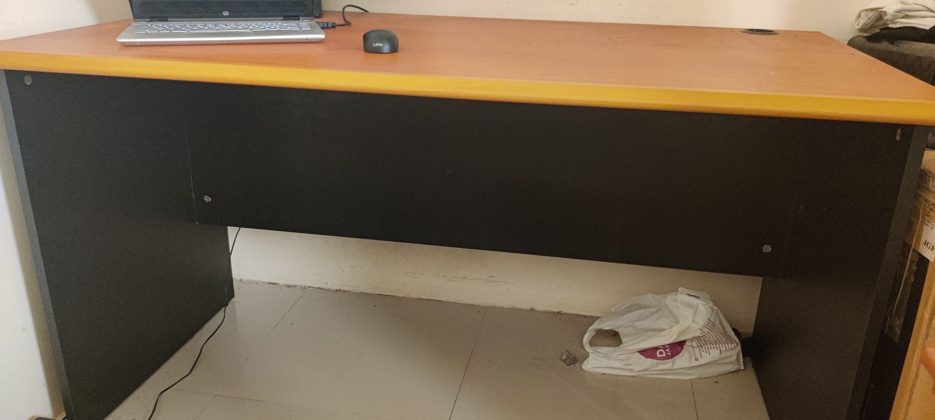 Study/Desk - Image 3