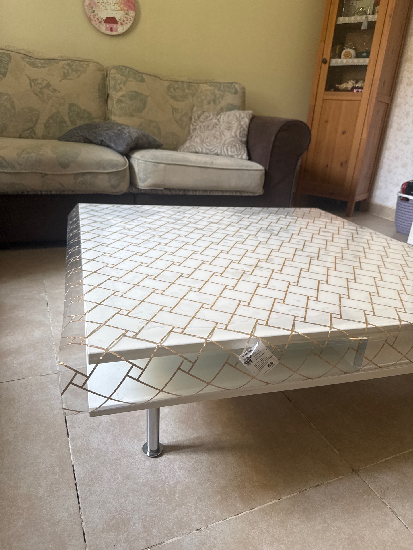 Corner + rug + middle table  - Image 2
