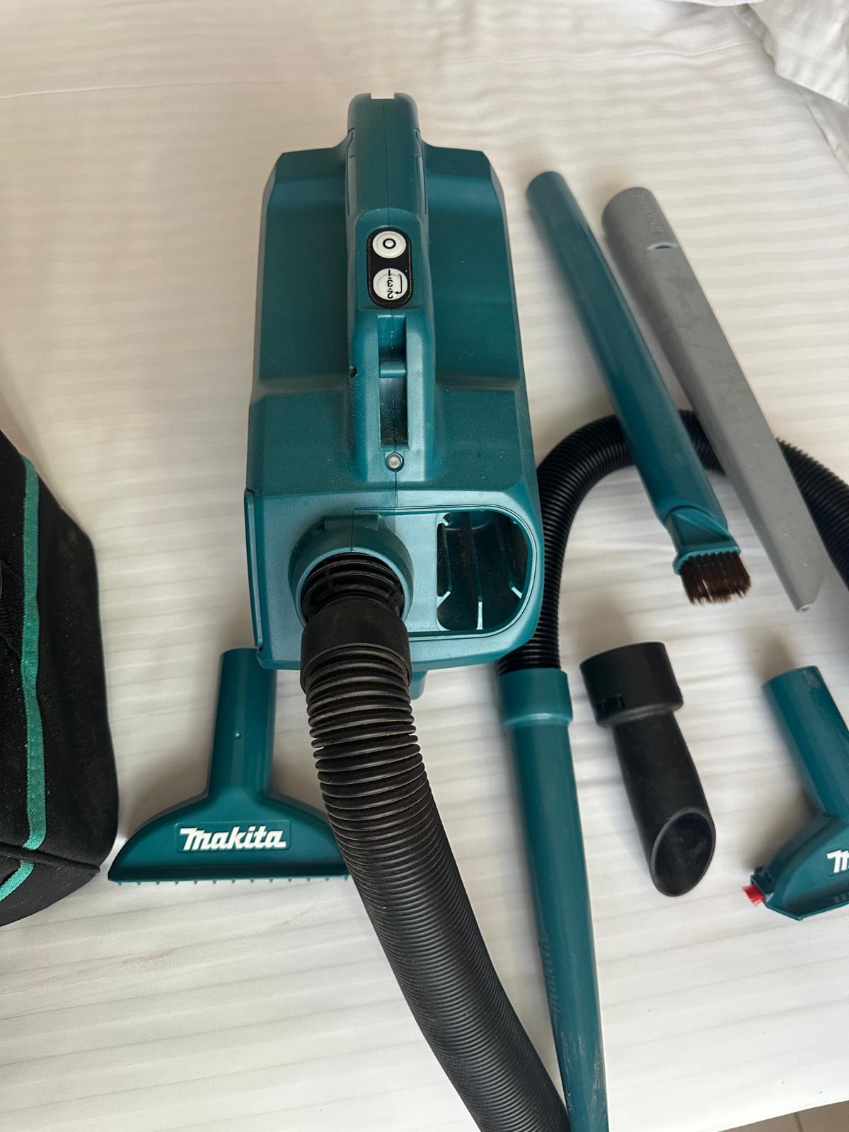 Brand new condition Makita Vacuum Cleaner with Bag - Image 2