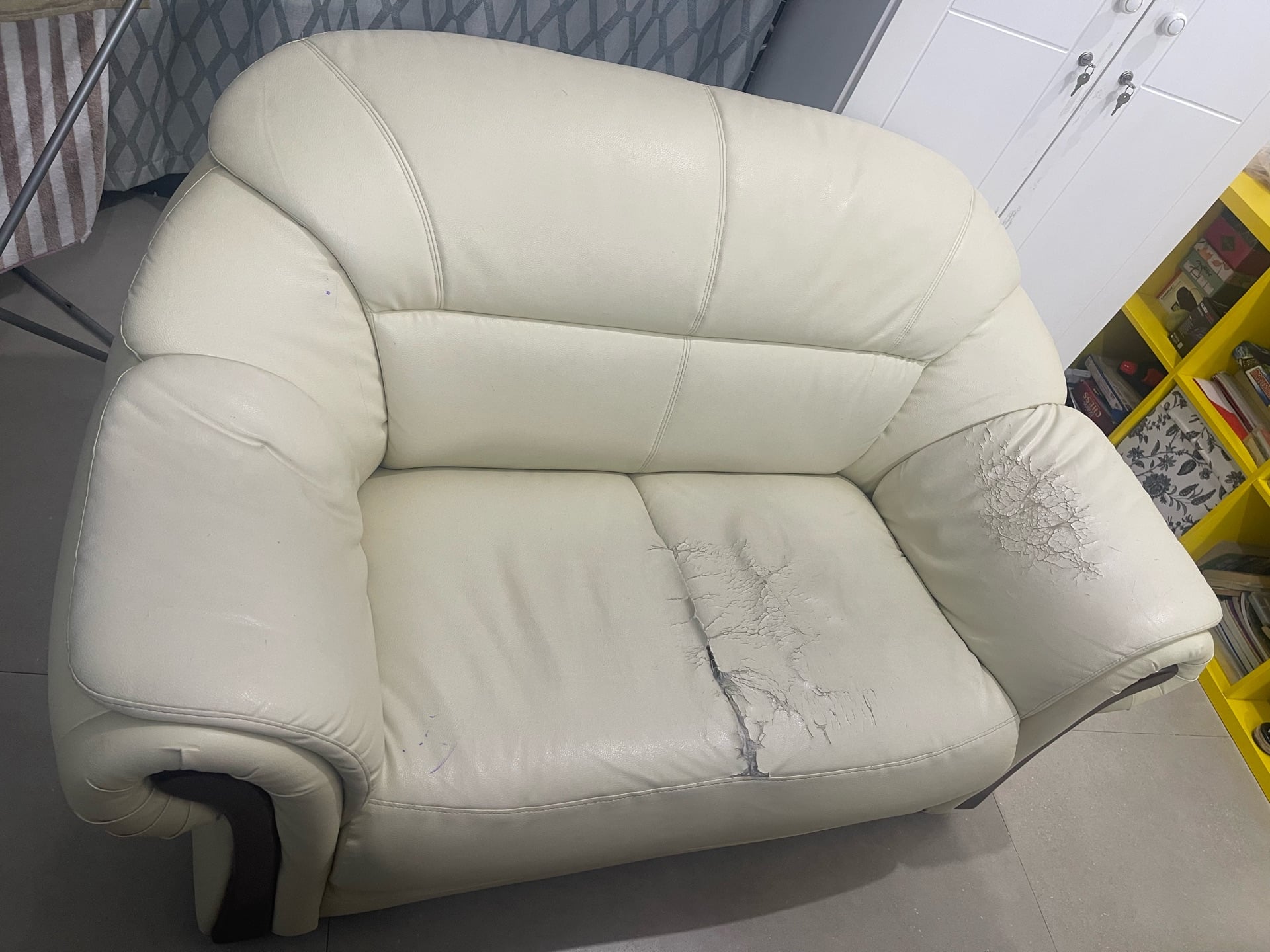 2 seater sofa - Image 3