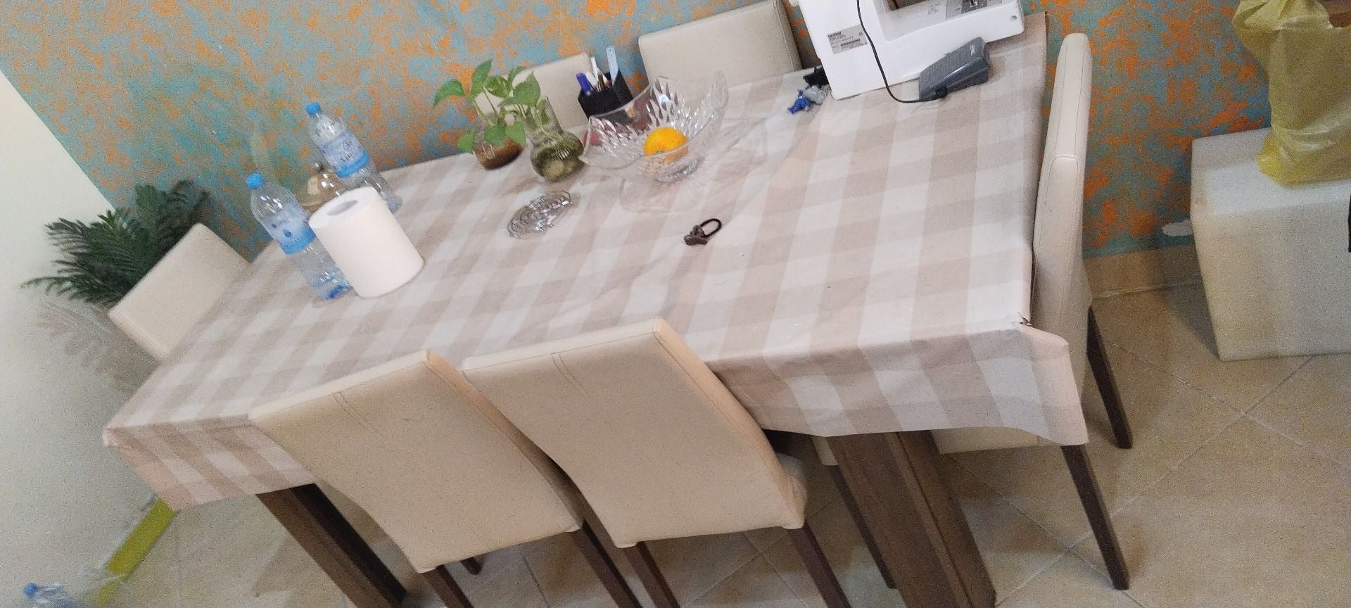 6 seater dining table  - Image 2