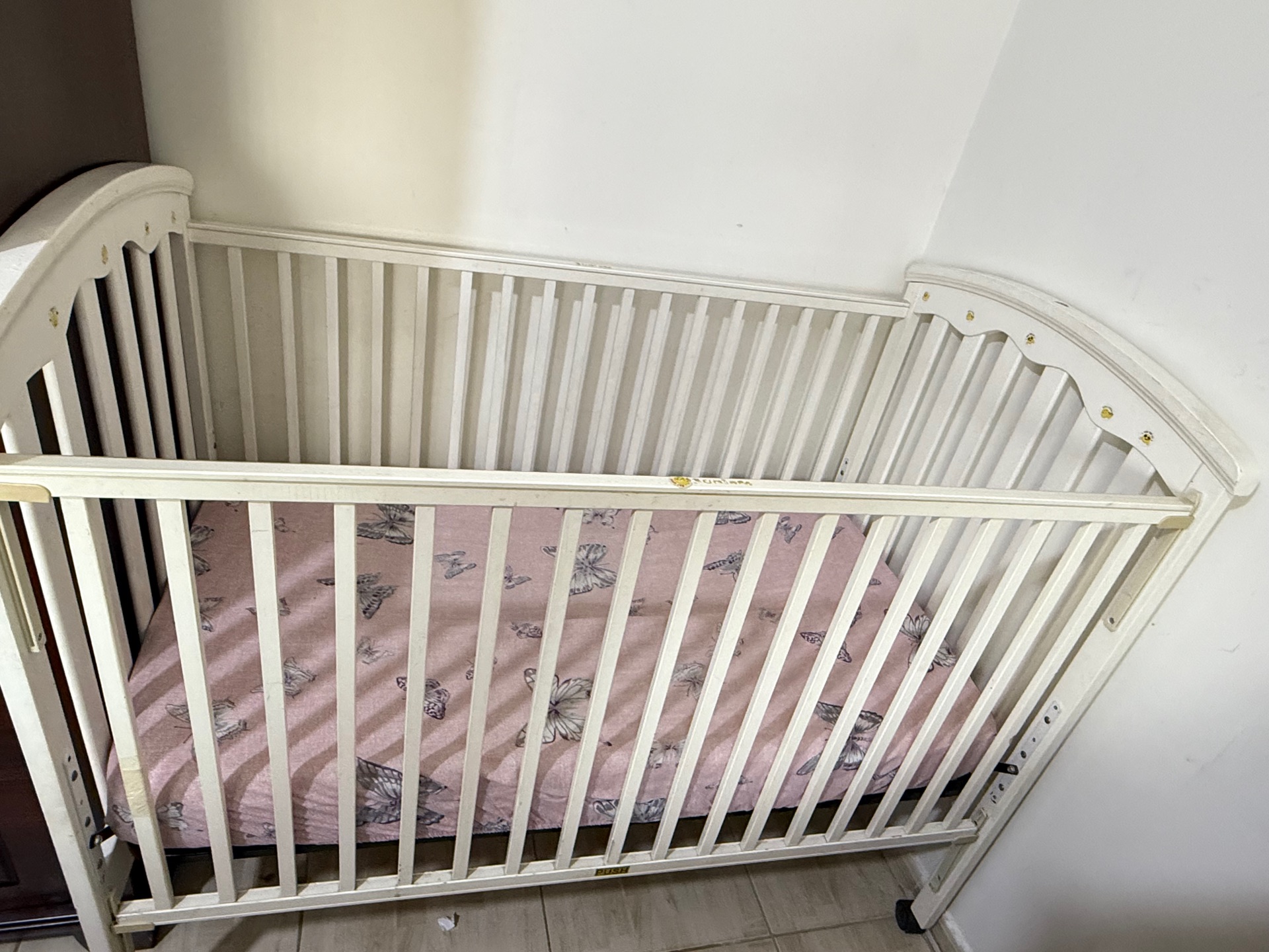 Junior bed with junior mattress - Image 1