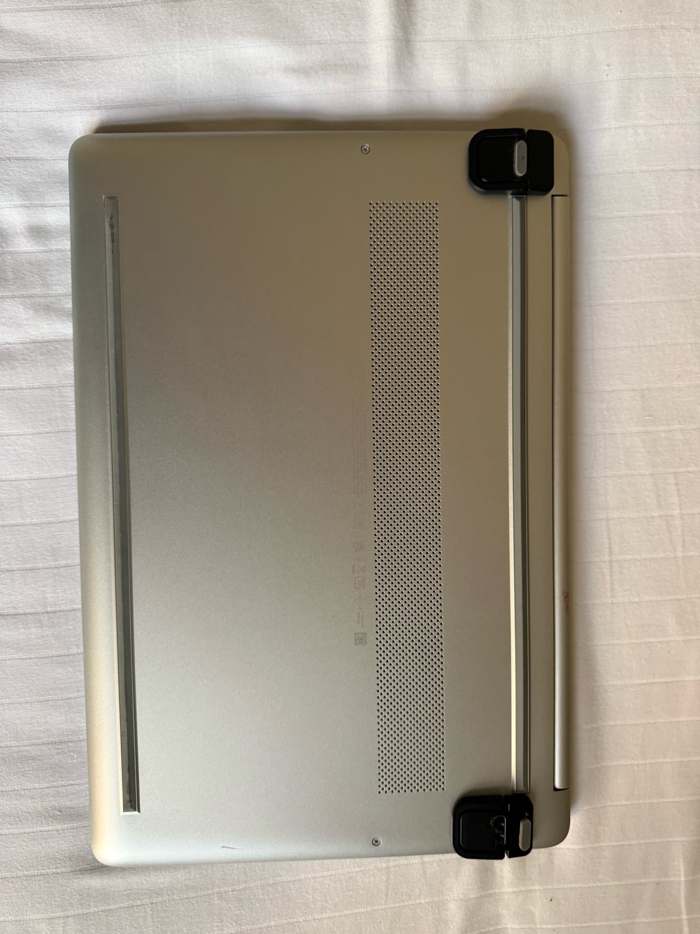 HP Laptop 15s-fq5109ne for Sale – Like New Condition - Image 3