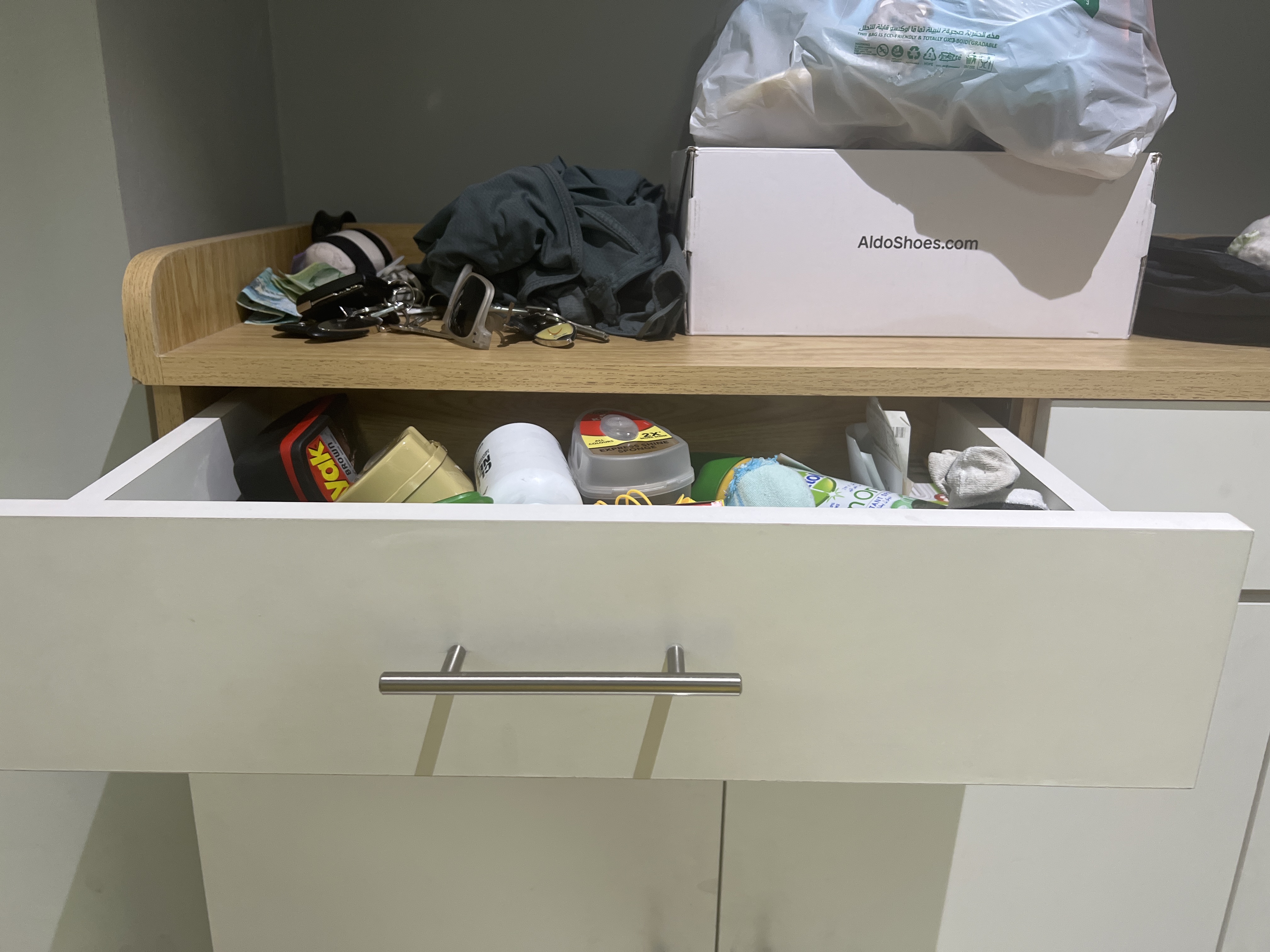 Footwear shelf - Image 4