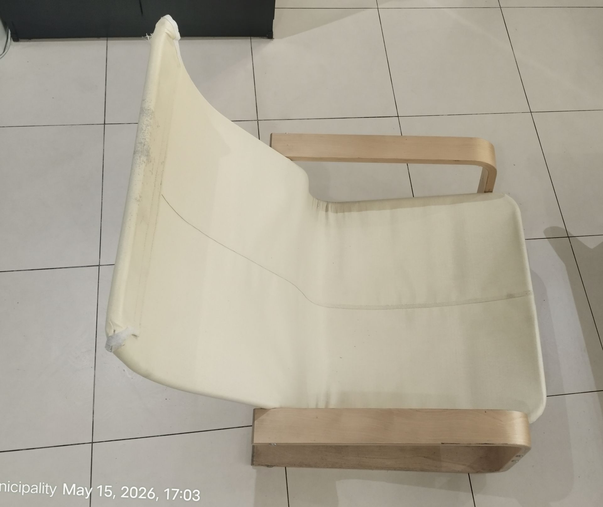 Indoor relaxing chair - Image 1